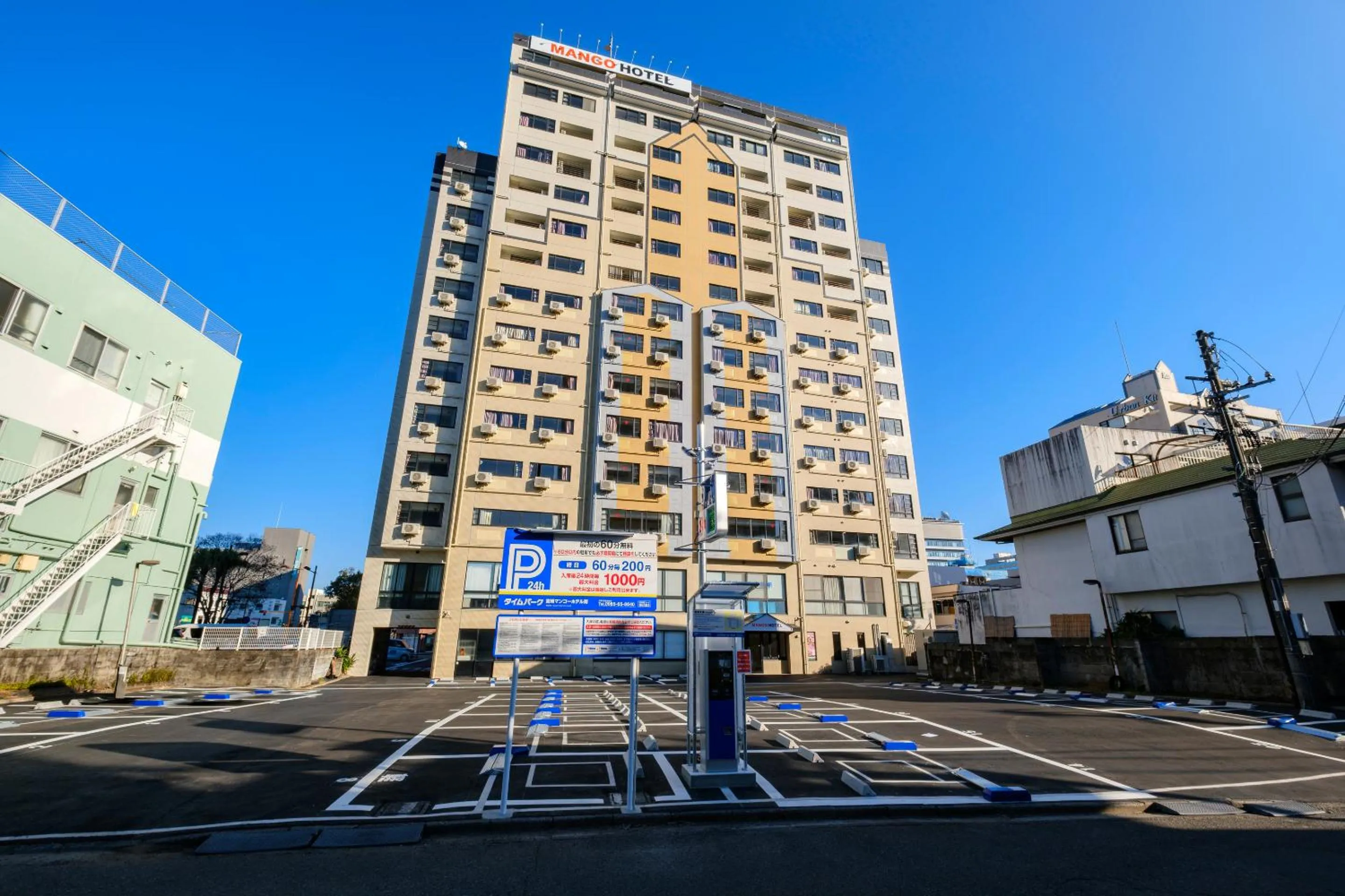 Parking in Miyazaki Mango Hotel
