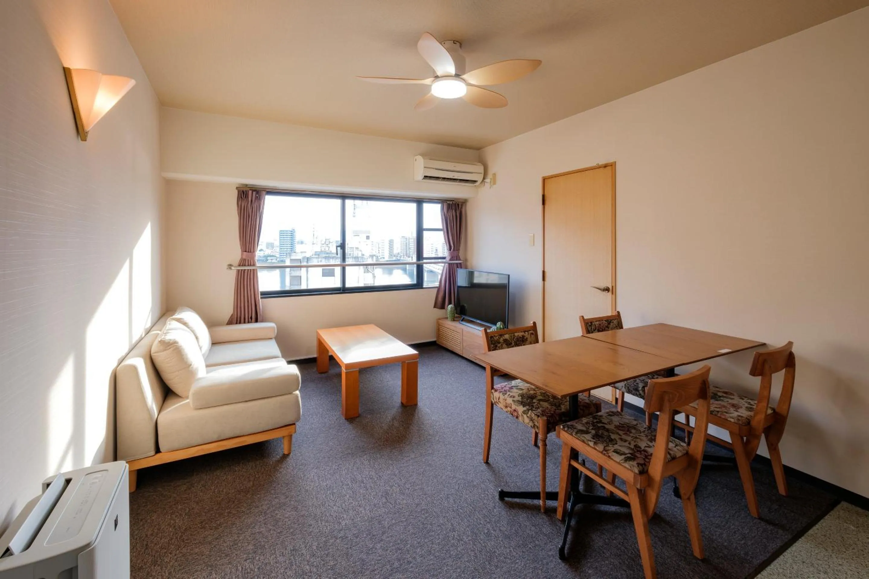 Living room in Miyazaki Mango Hotel