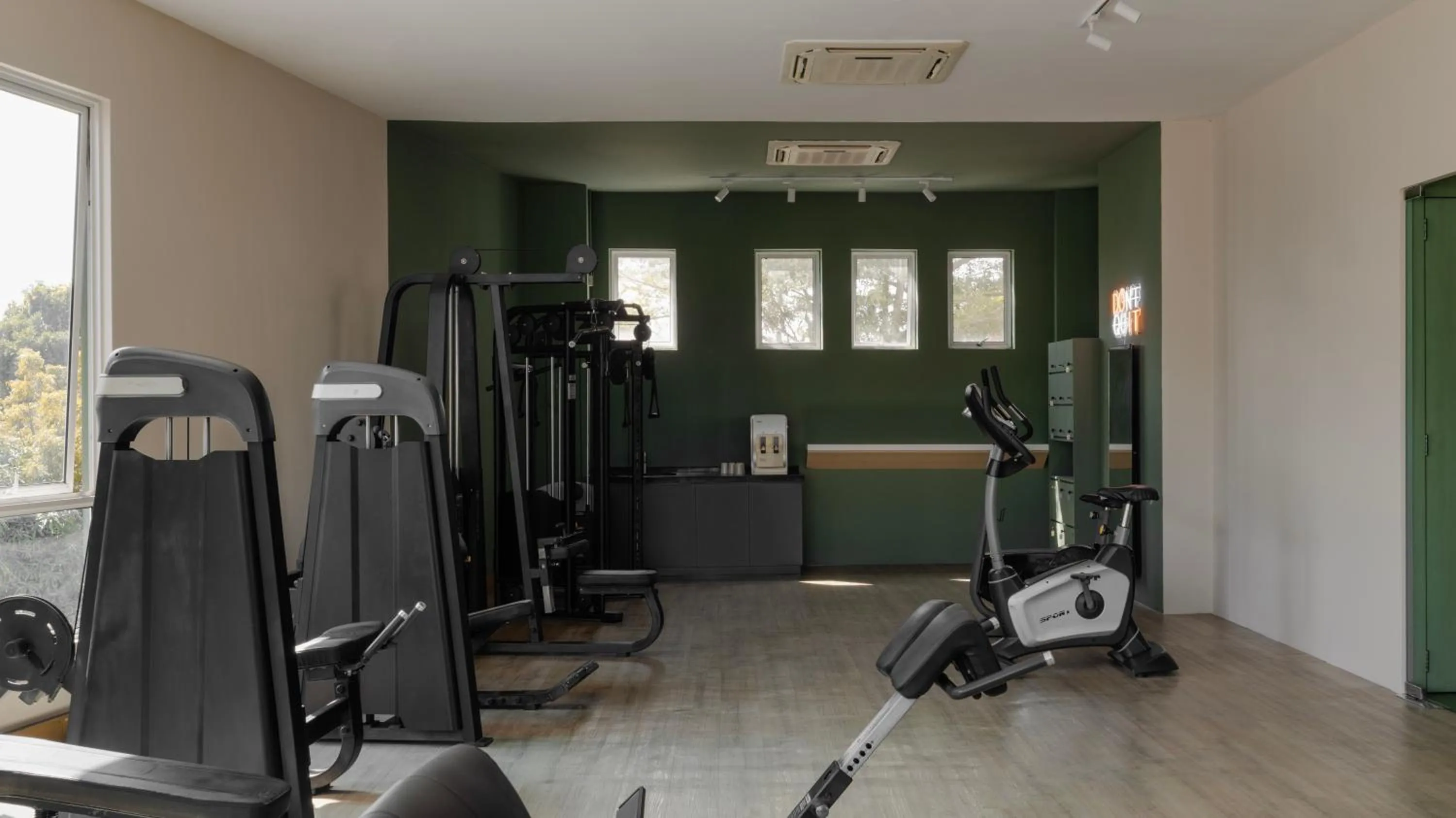 Fitness centre/facilities in La Vie Hotel Juru