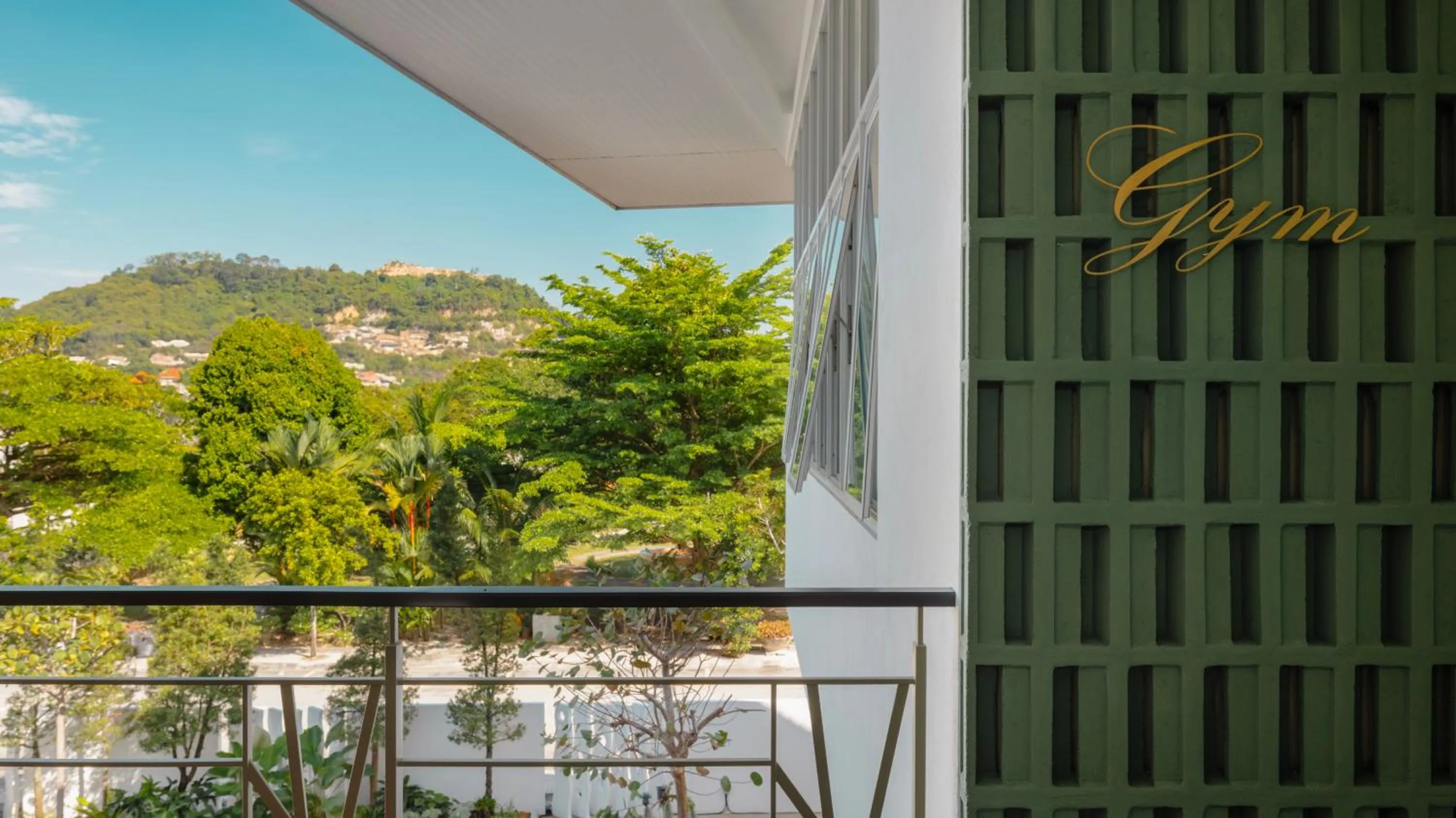 Property building in La Vie Hotel Juru