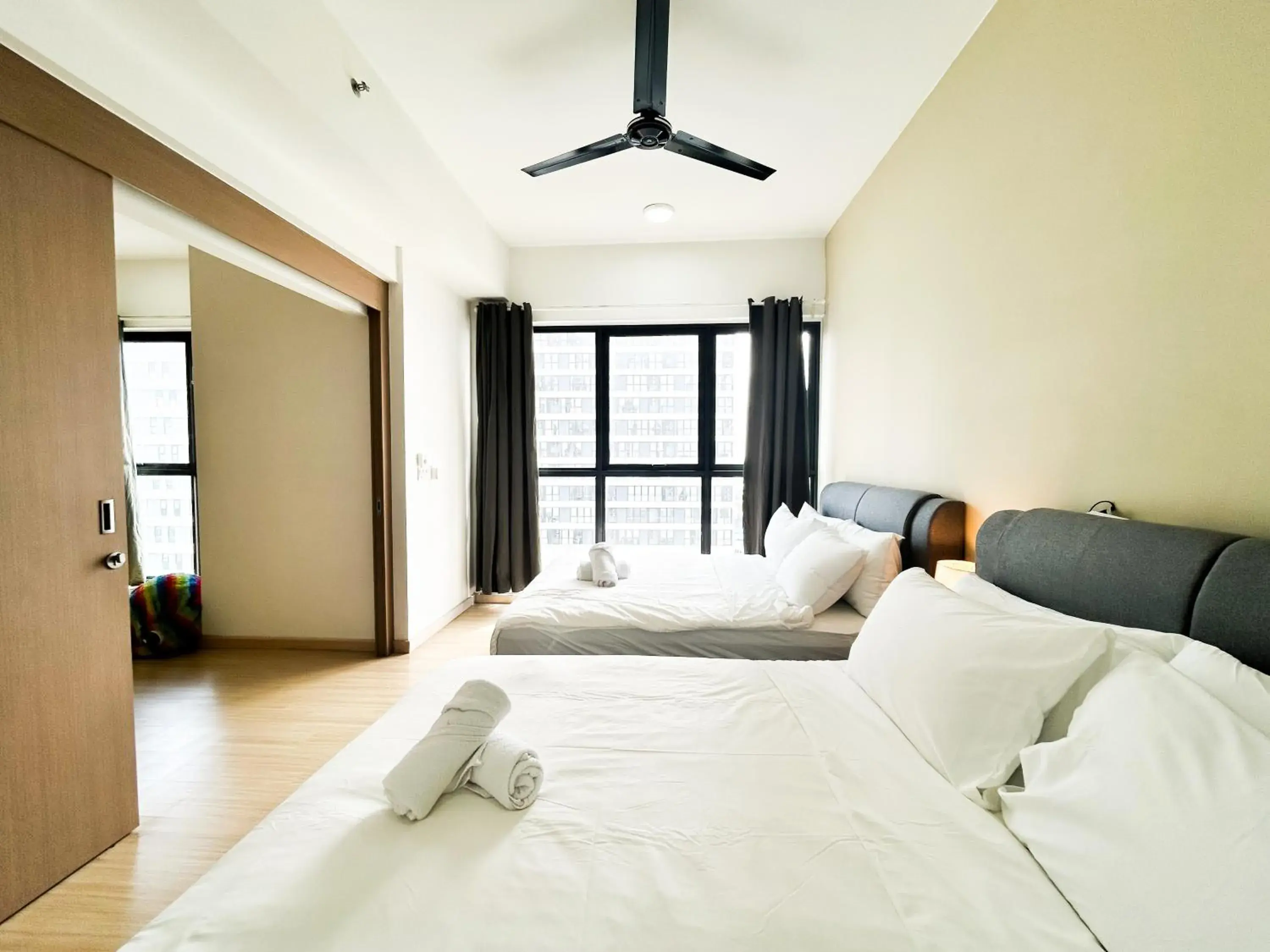 Bed in D' Sara Sentral Suites by Manhattan Group Bed in D' Sara Sentral Suites by Manhattan Group