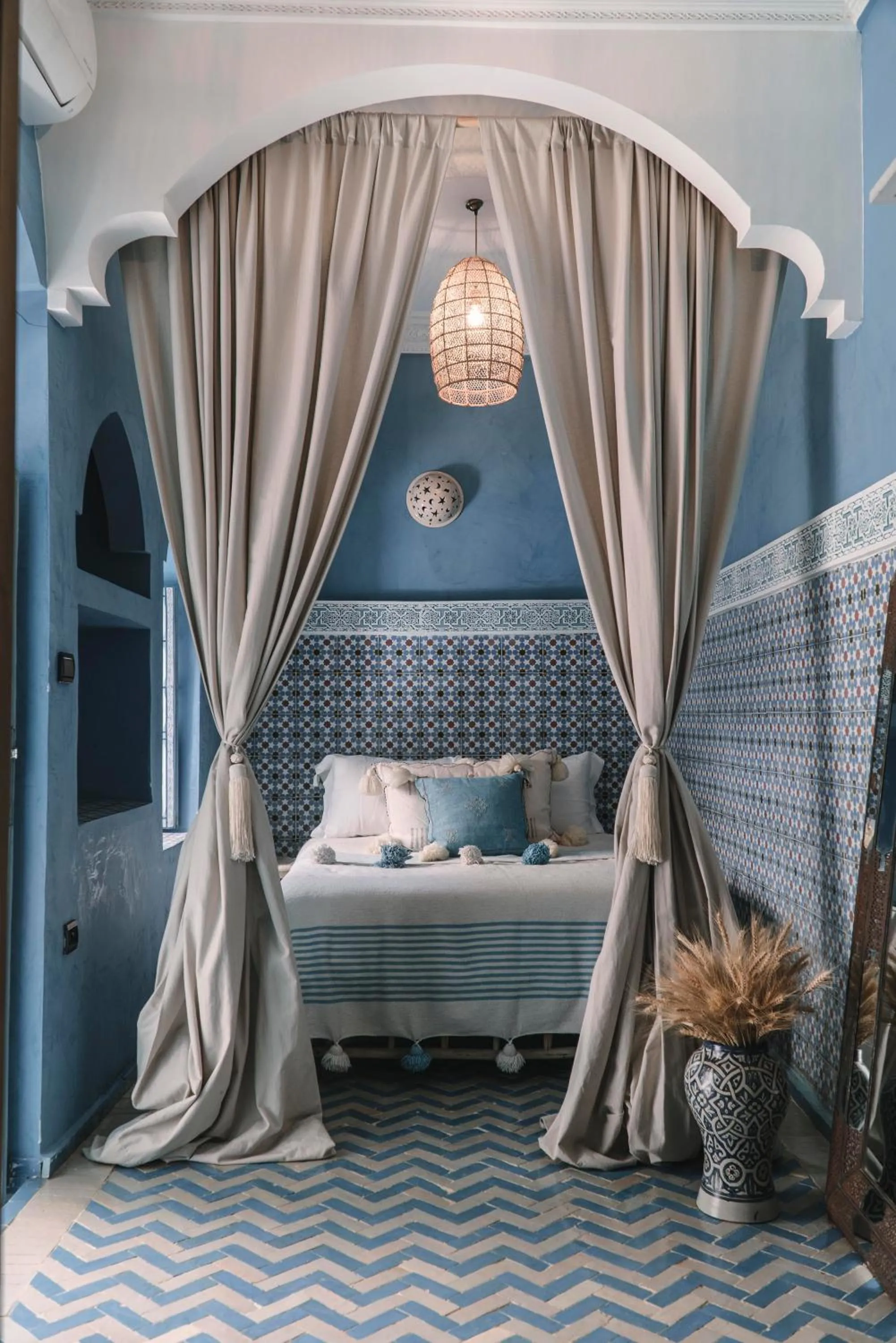 Photo of the whole room, Bed in Riad BE Marrakech