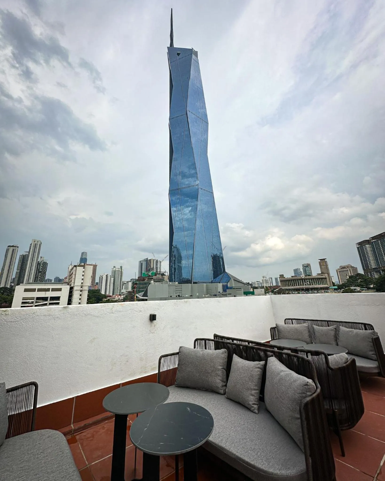 Restaurant/places to eat in B Hotel Kuala Lumpur