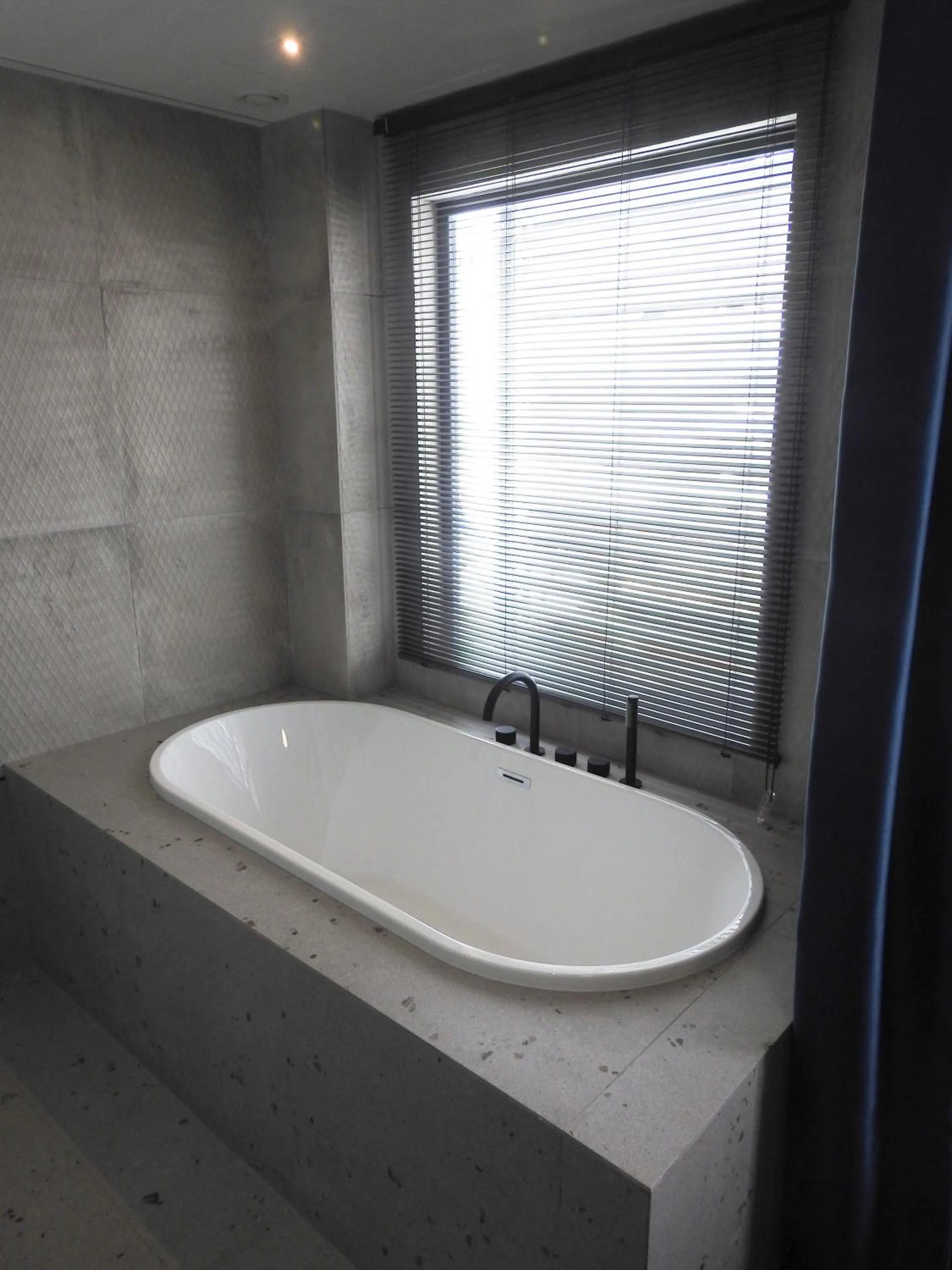 Bath in B Hotel Kuala Lumpur