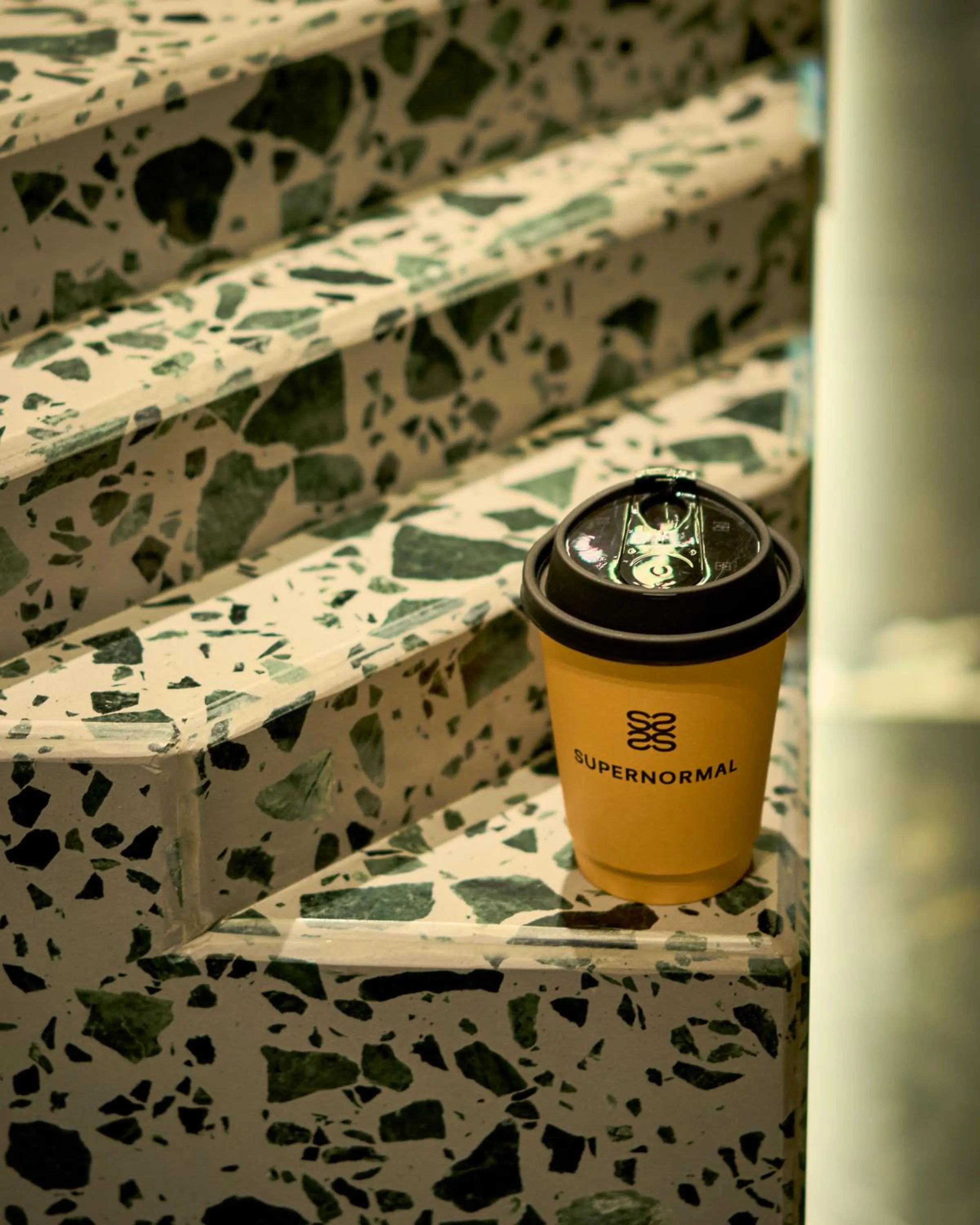 Restaurant/places to eat in B Hotel Kuala Lumpur