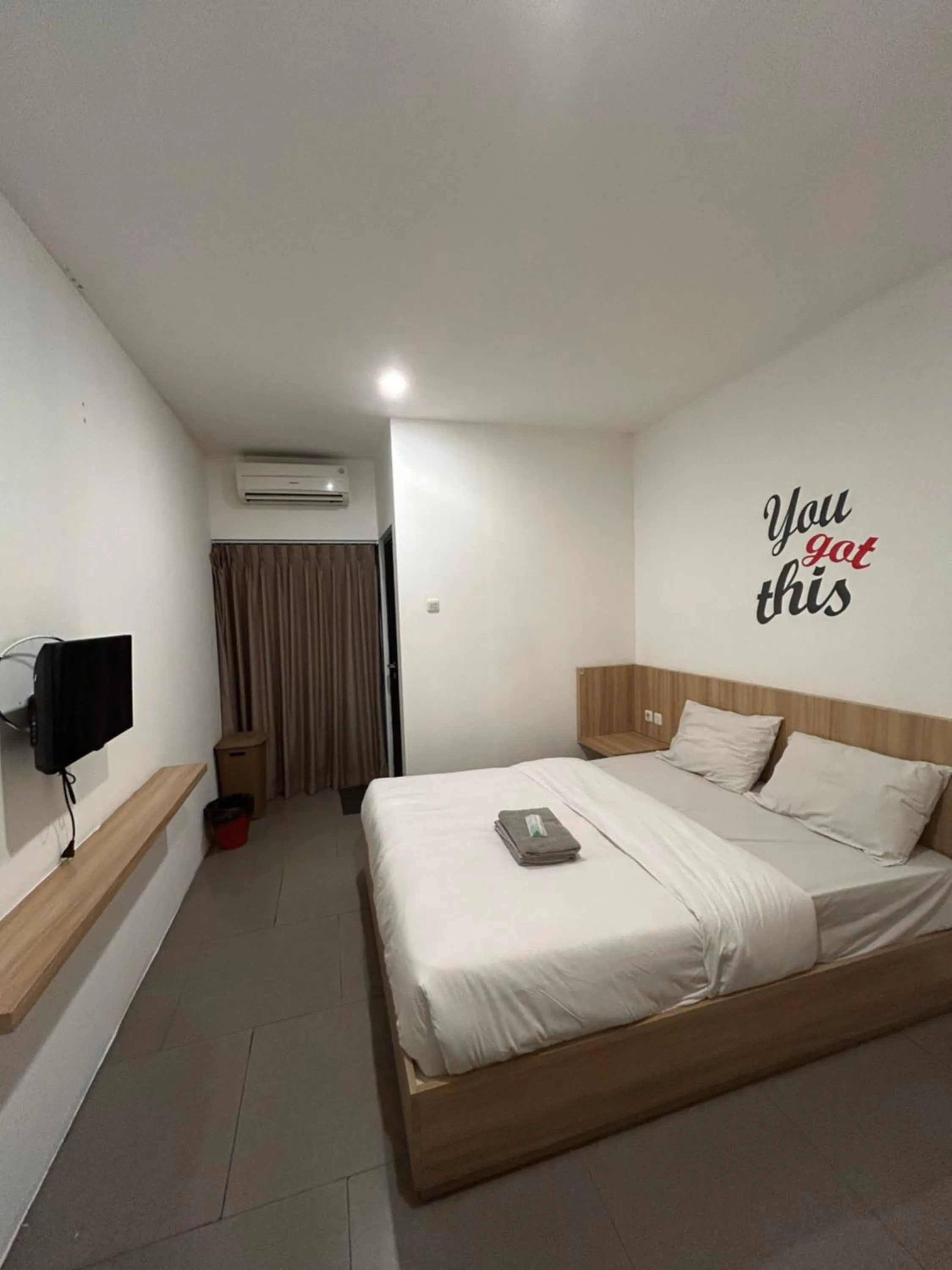 Bed in Behomy Maxley Lippo Karawaci