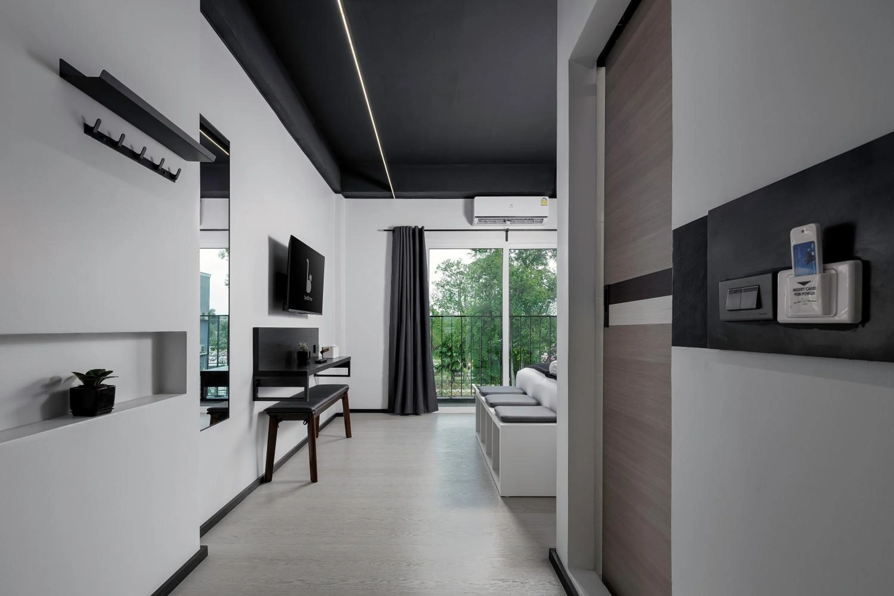 TV and multimedia in BedTime Hotel Samui