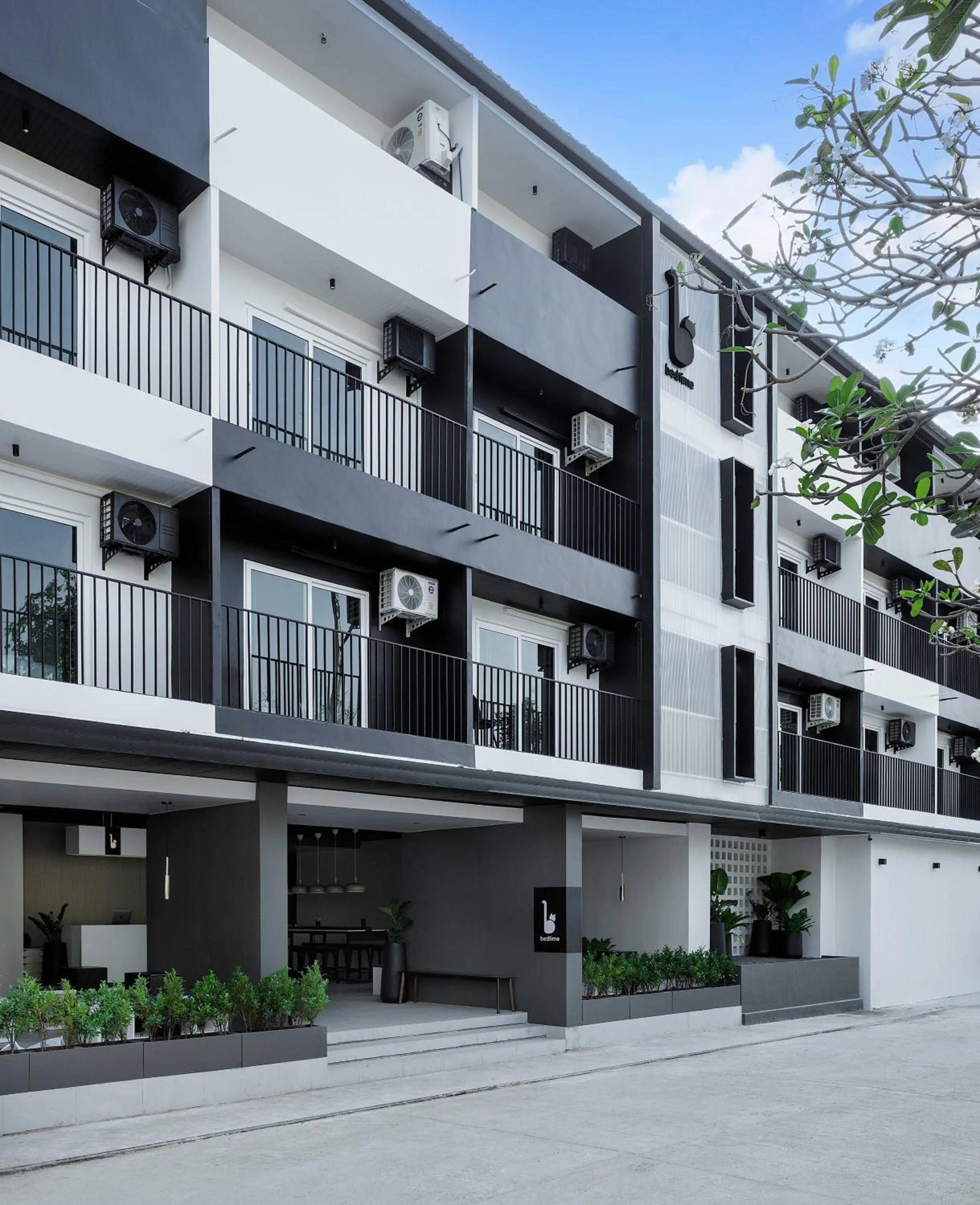 Property building in BedTime Hotel Samui