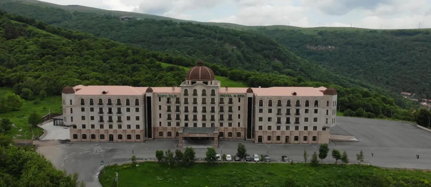 Eighty Eight Deluxe Hotel & Spa