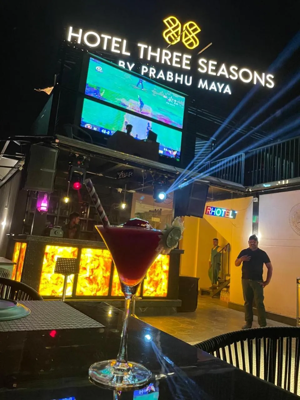 Balcony/Terrace in Hotel Three Seasons