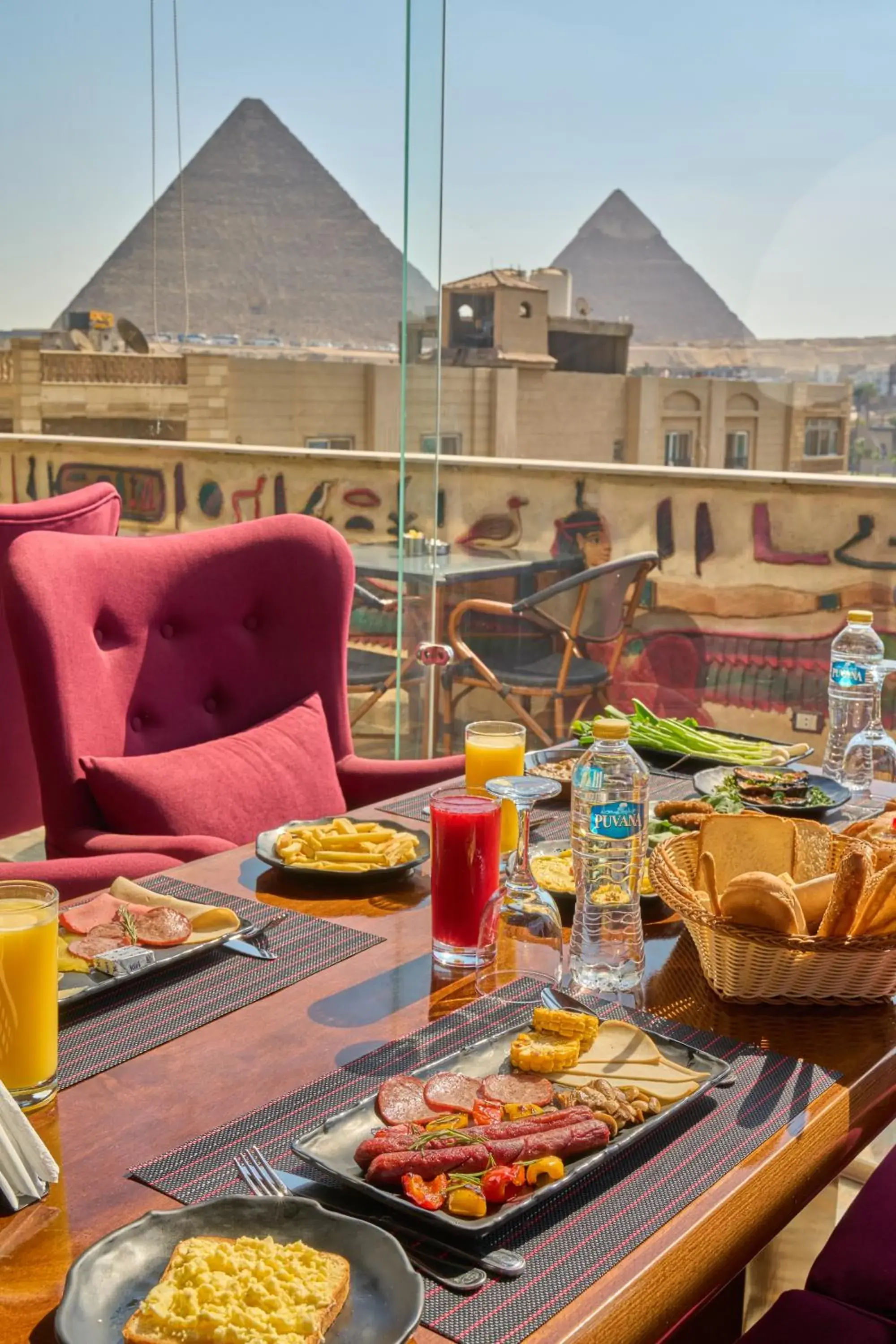 Restaurant/places to eat in King Pyramids View Hotel Restaurant/places to eat in King Pyramids View Hotel