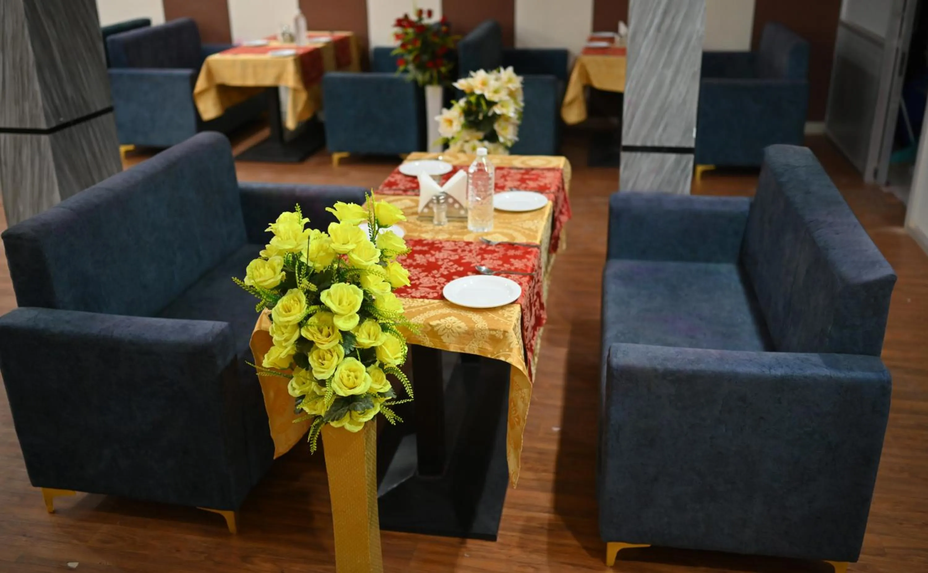 Restaurant/places to eat in Treebo Royal Imperial, Bikaner Railway Station