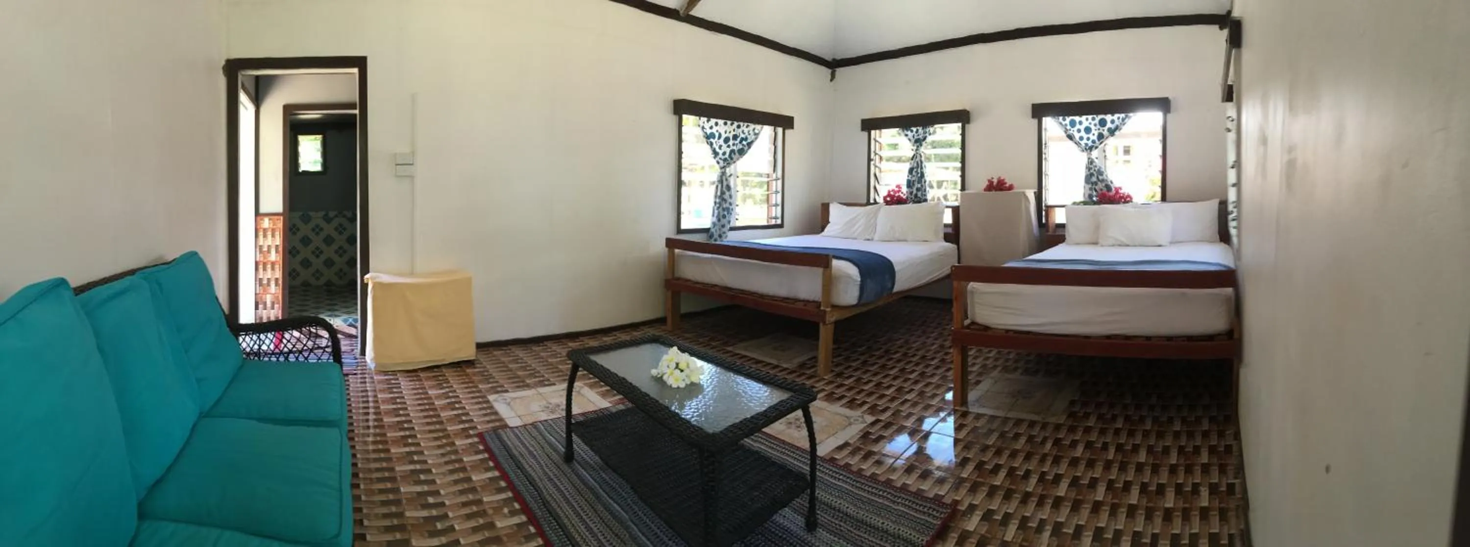 Bed in Yawekata Eco Still Bluewater Lodge