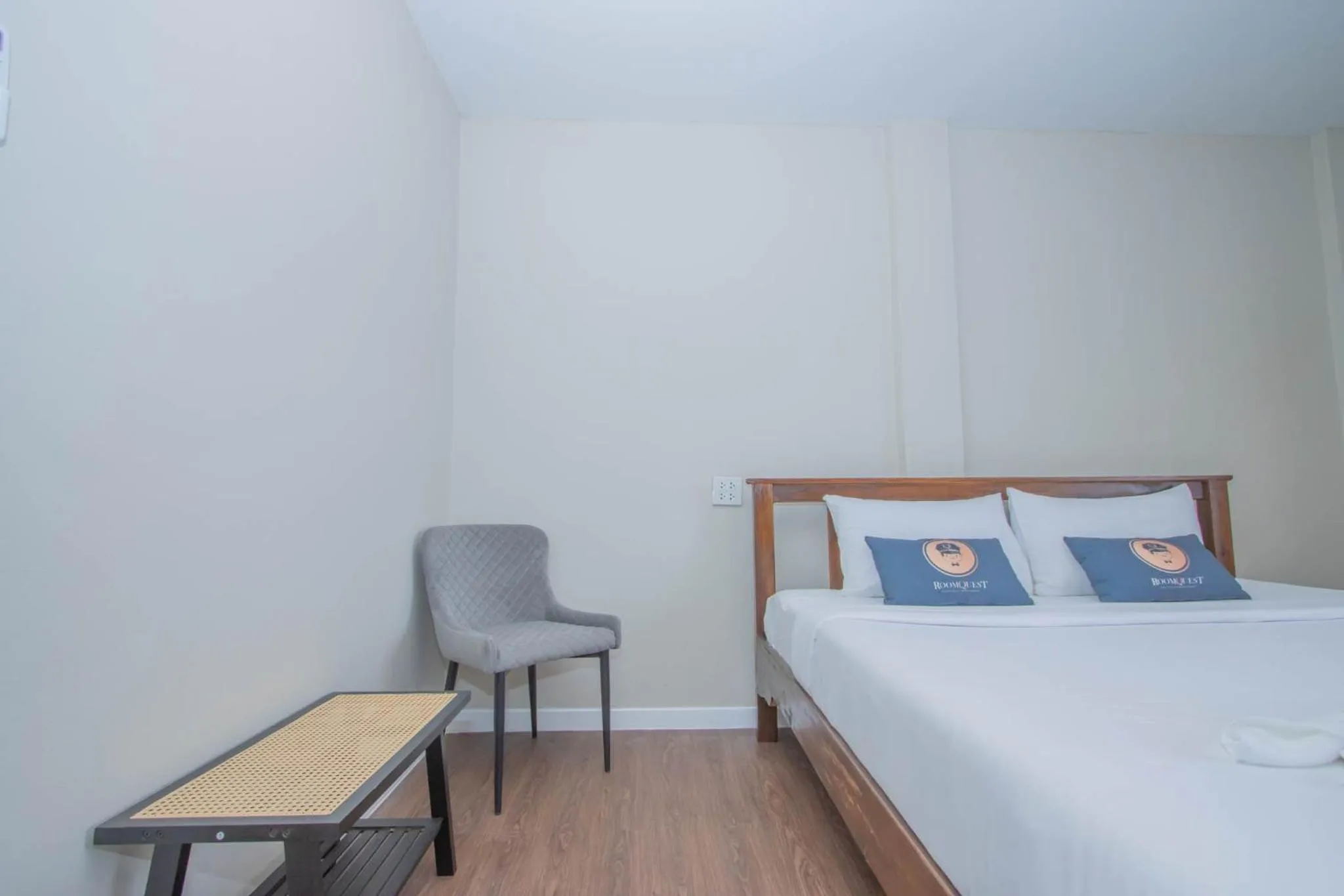 Bed in RoomQuest The Peak Patong Hill