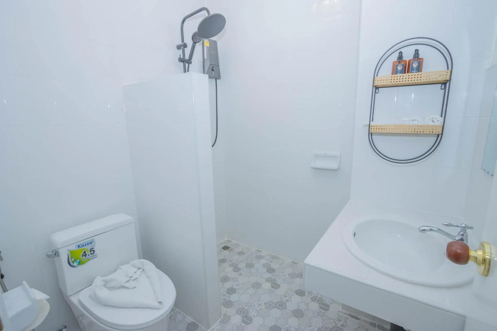 Shower in RoomQuest The Peak Patong Hill