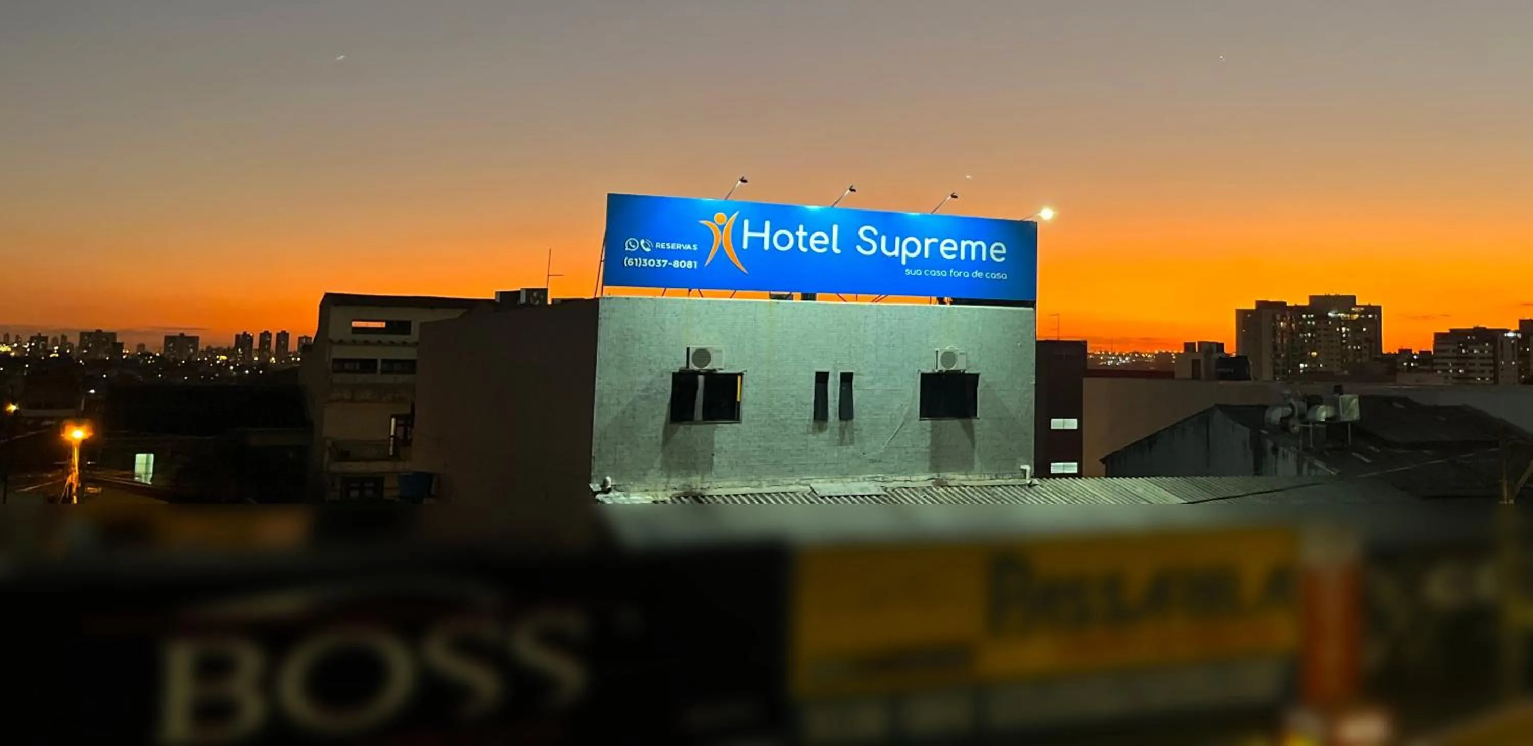 City view in Hotel Supreme - Pistão Sul - Próximo ao Taguatinga Shopping