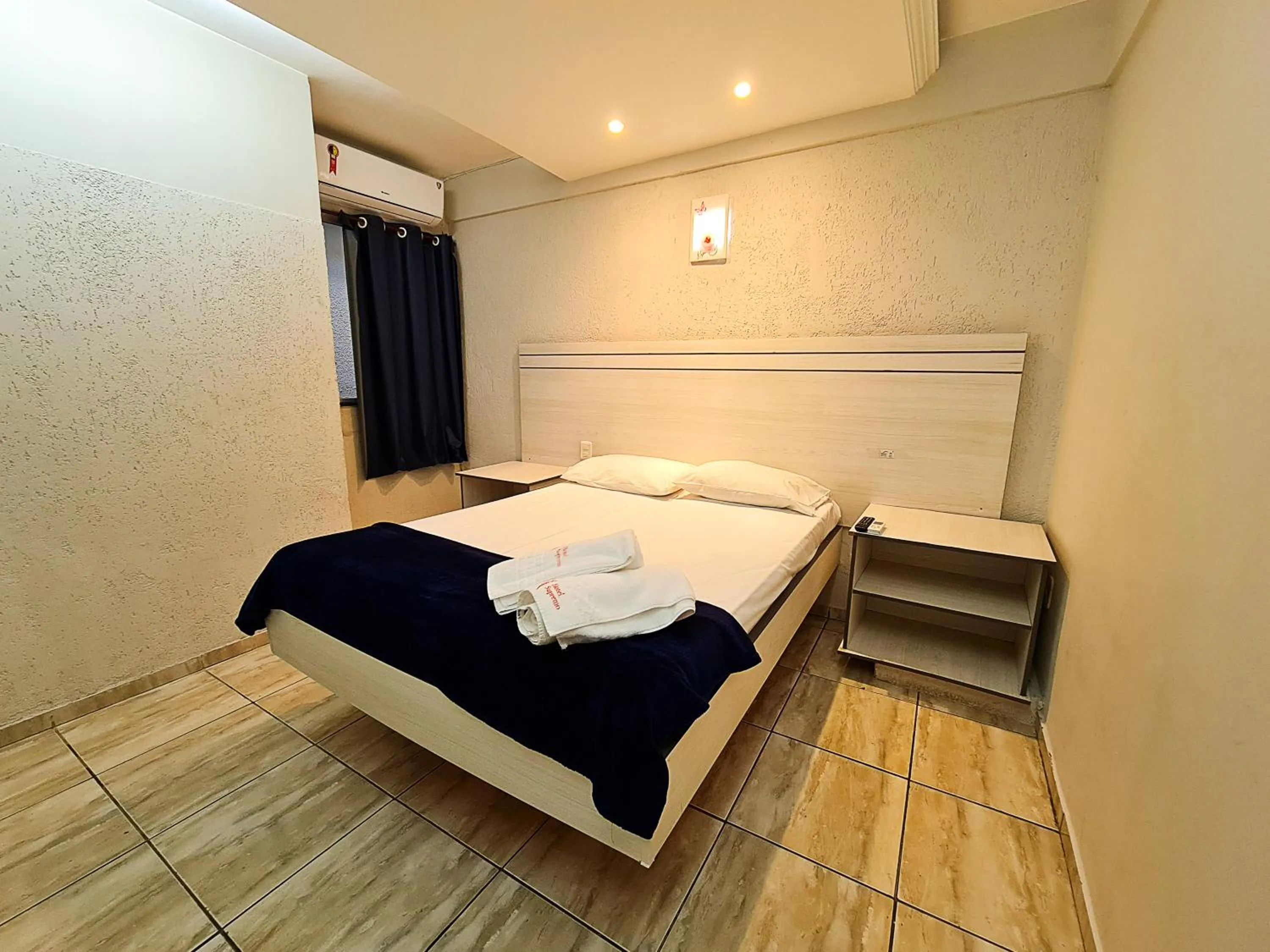 Bed in Hotel Supreme - Pistão Sul - Próximo ao Taguatinga Shopping