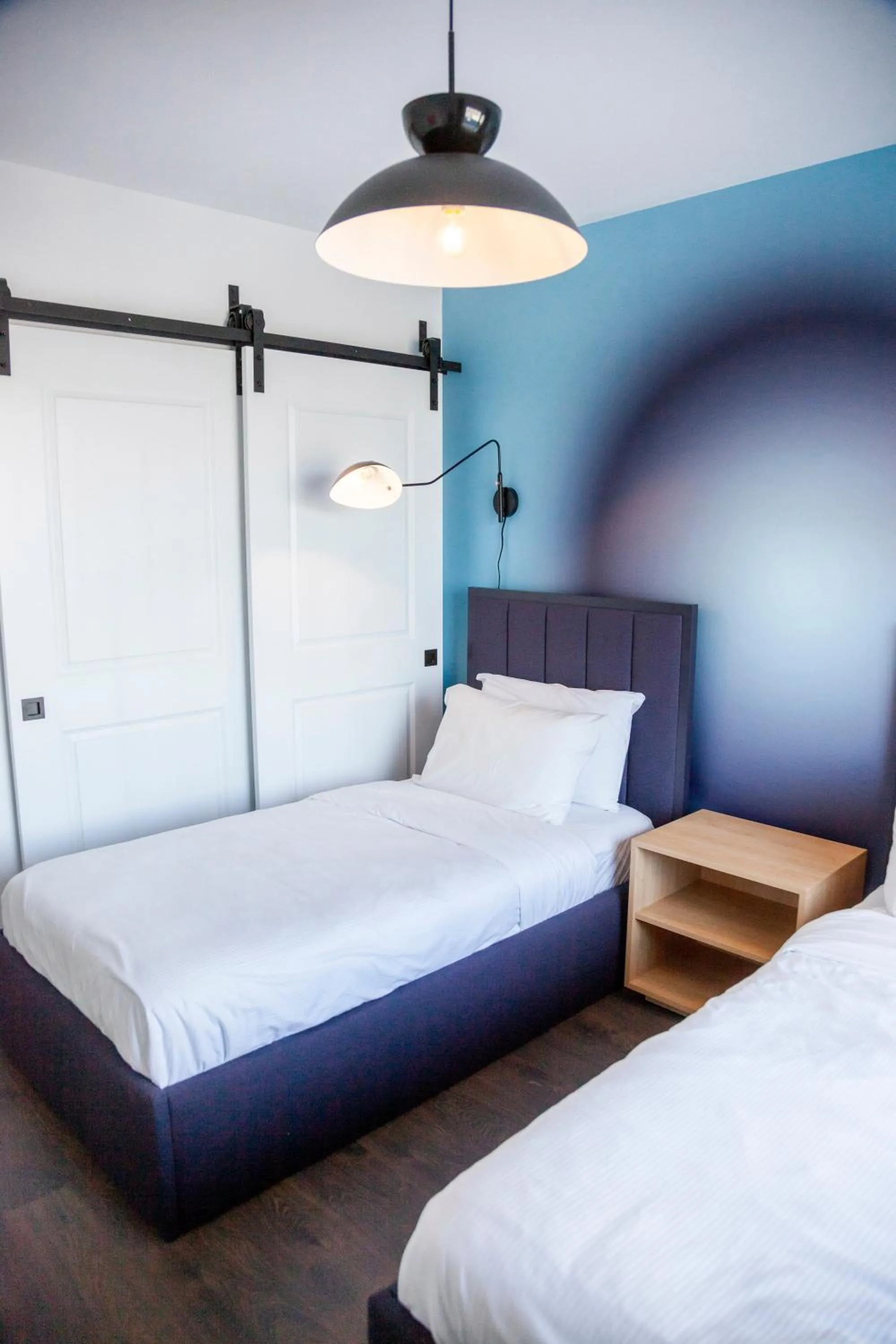 Bedroom, Bed in The Laundry Rooms Gaslight Cambridge