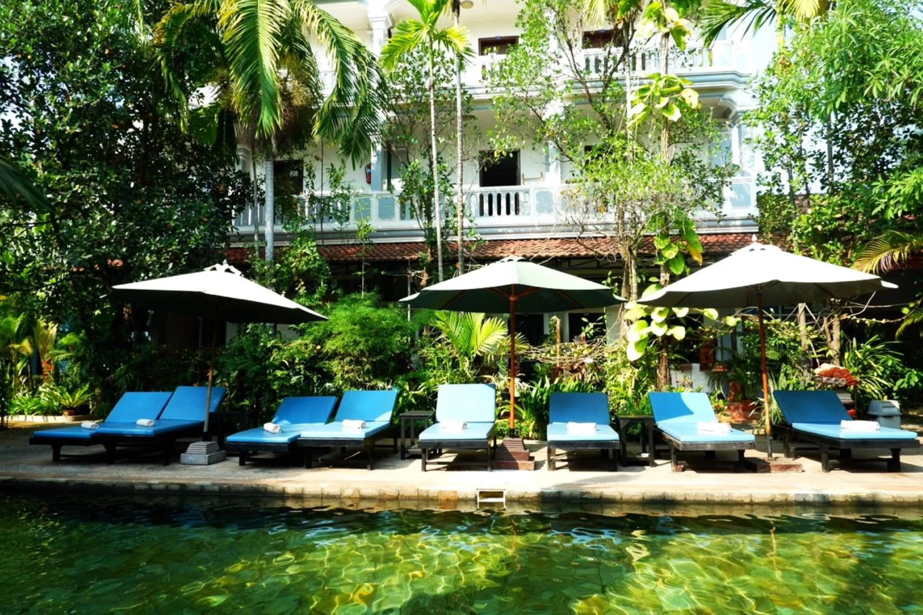 Property building in Nary Villa