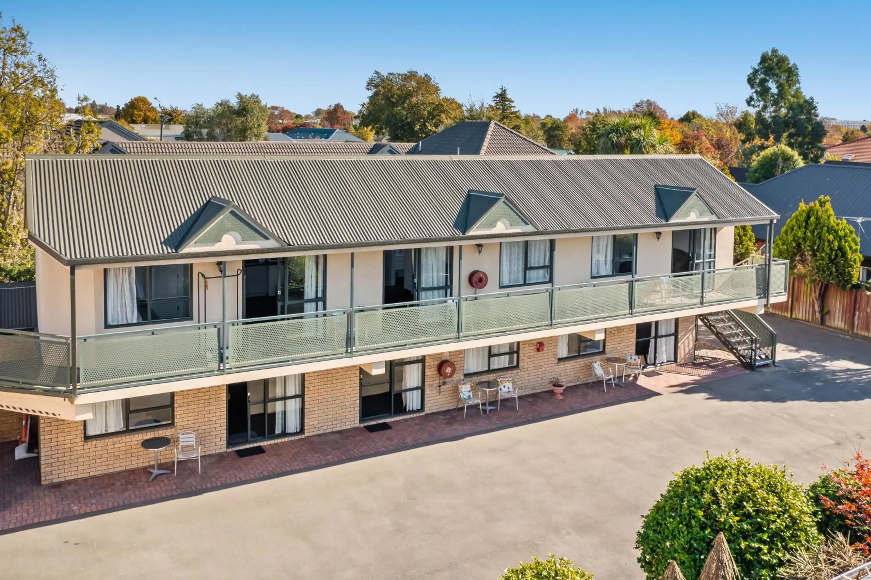 Property building in Ascot Vale Motor Lodge