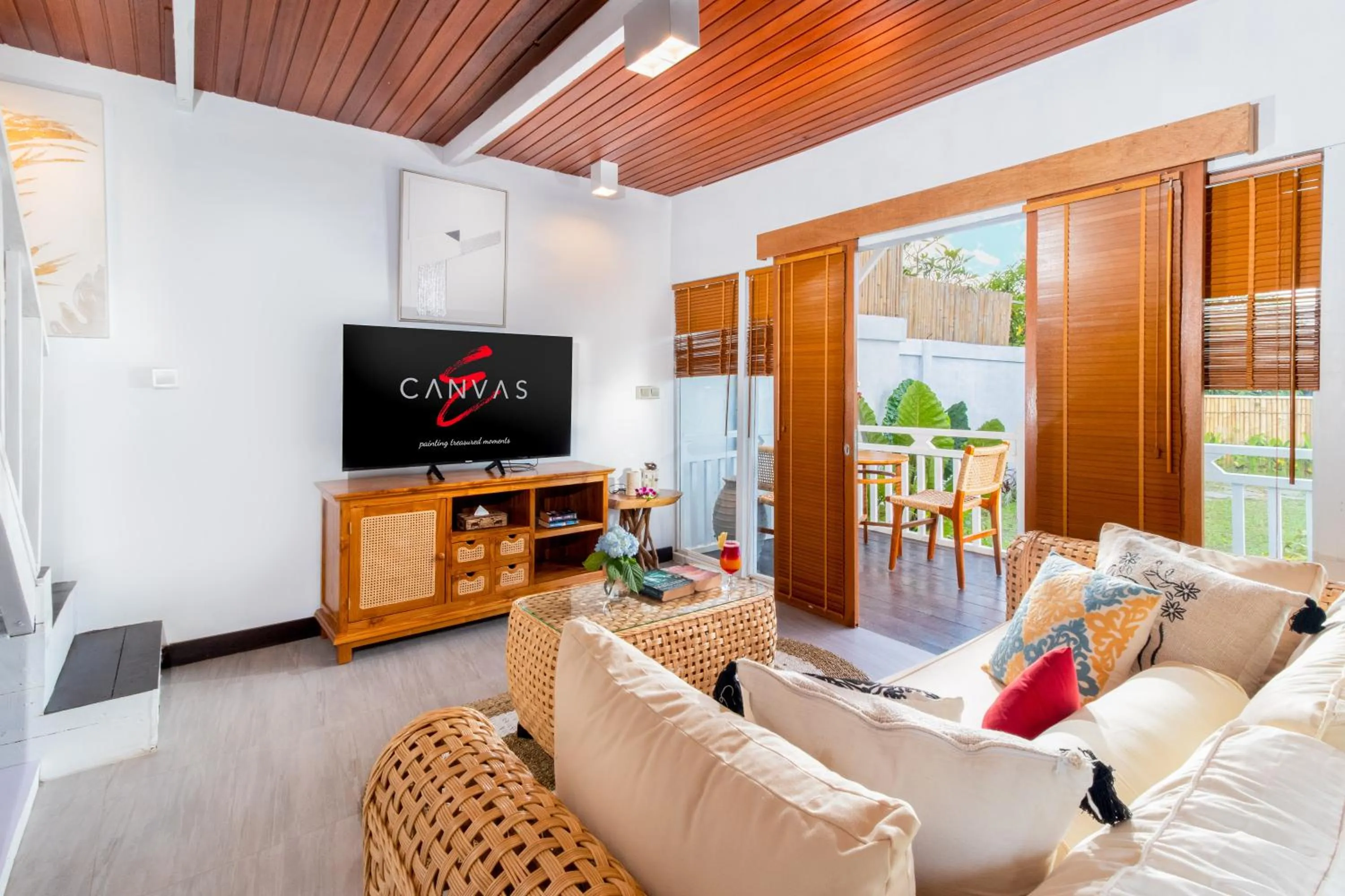 TV and multimedia in Canvas Escape Resort