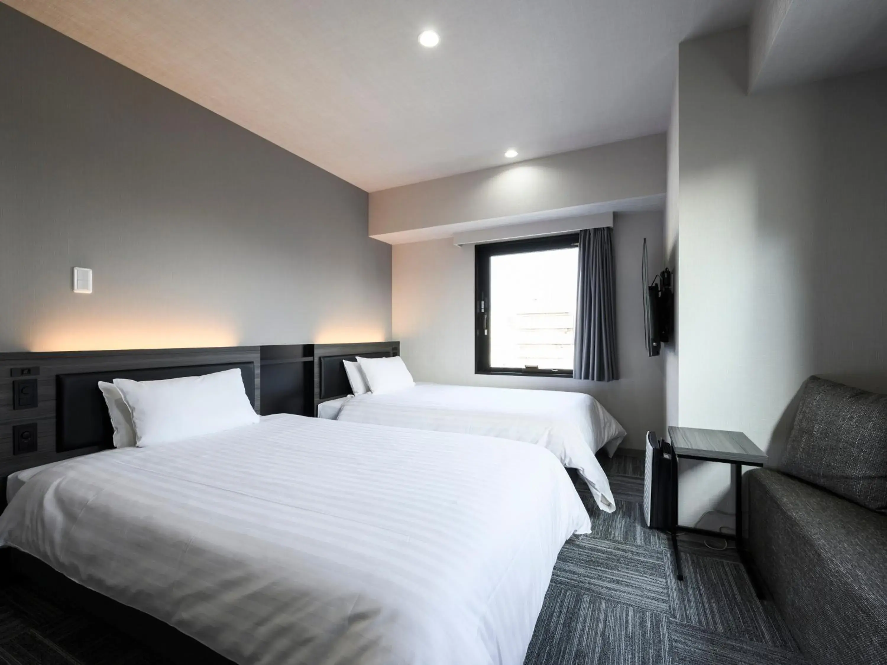 Twin Room - single occupancy in HOTEL NOIR Kagoshima Chuo Station Twin Room - single occupancy in HOTEL NOIR Kagoshima Chuo Station