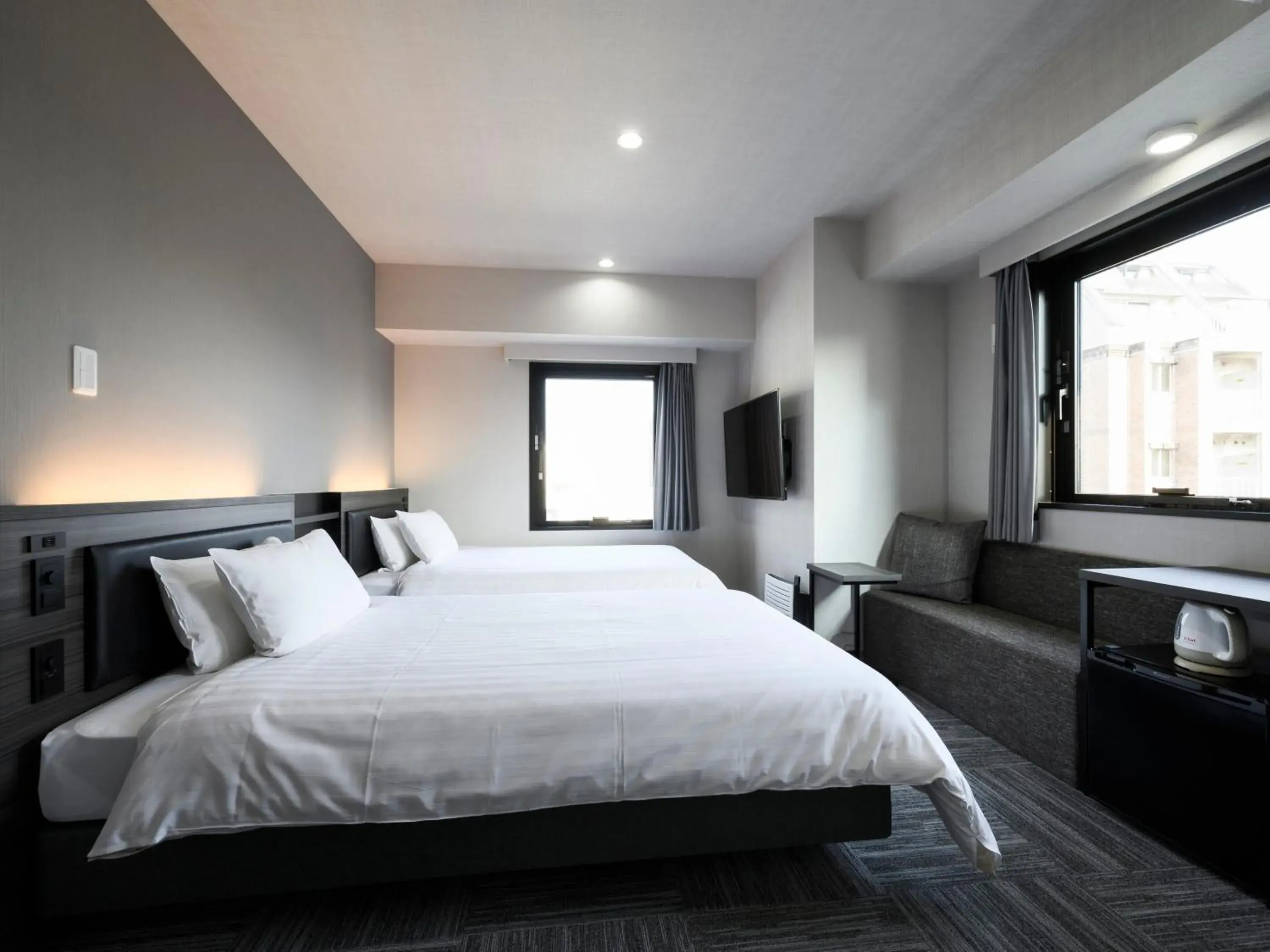 Twin Room - single occupancy in HOTEL NOIR Kagoshima Chuo Station Twin Room - single occupancy in HOTEL NOIR Kagoshima Chuo Station
