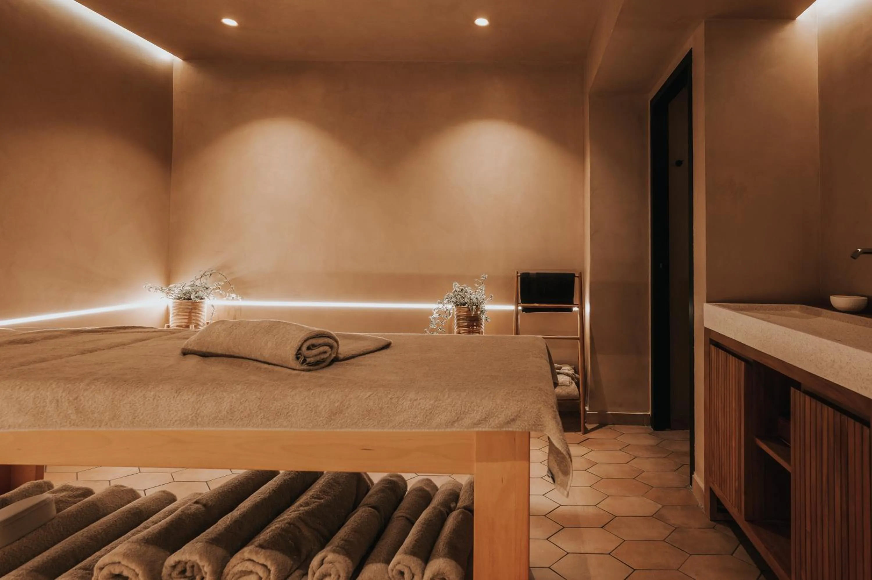 Massage in Sagredo Boutique Hotel & Spa