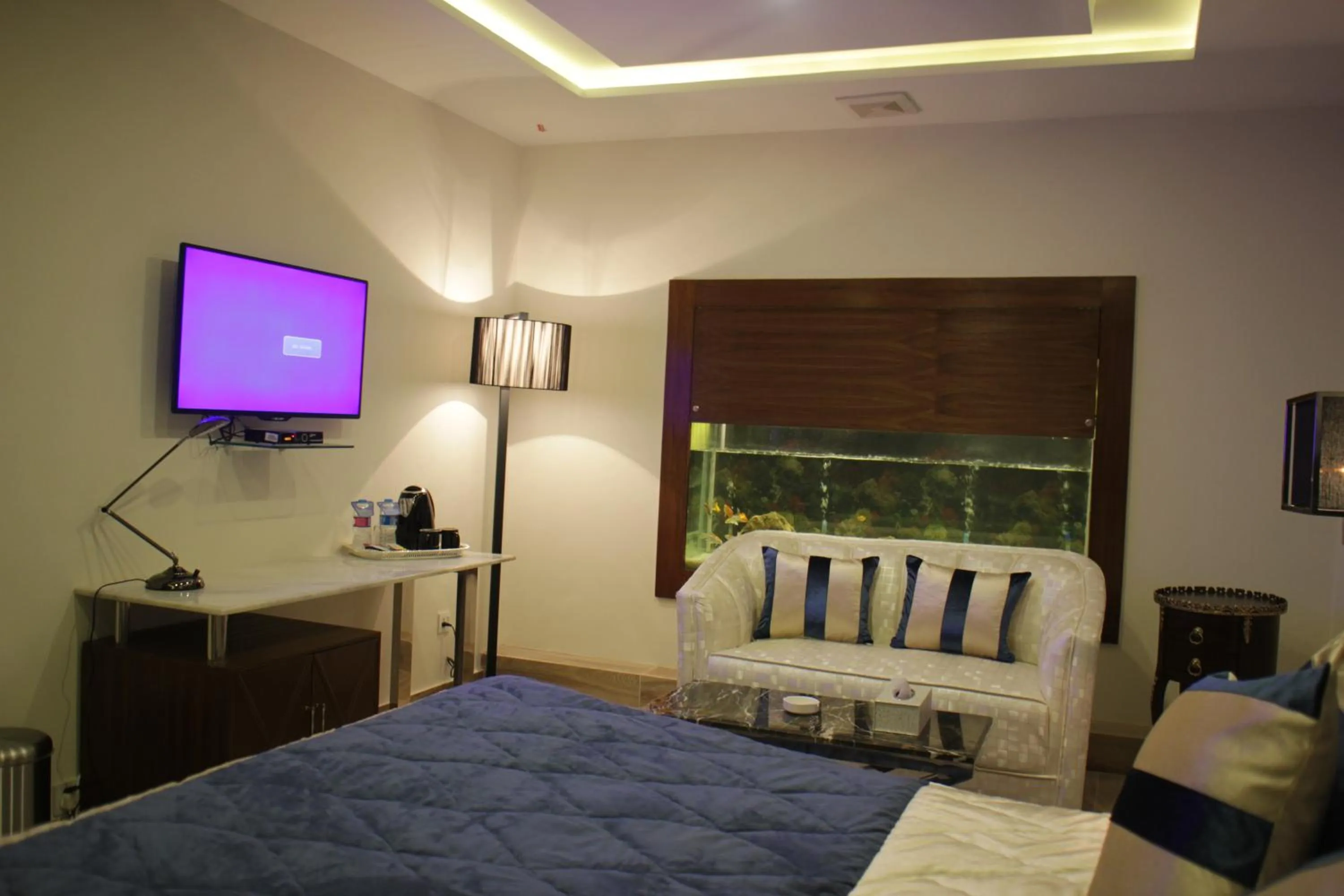 Living room in Hilton Suites Lahore