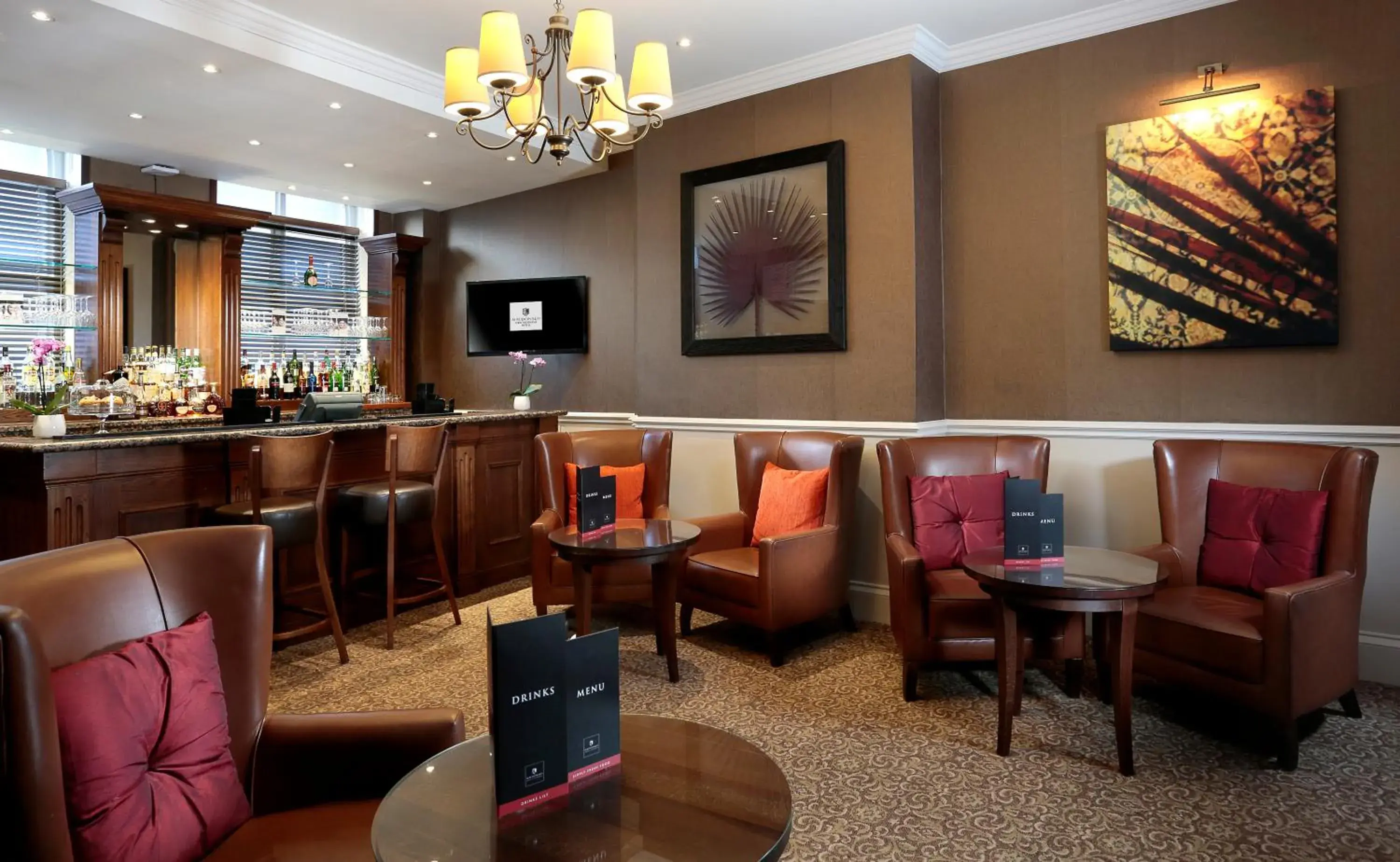 Lounge or bar in Macdonald New Blossoms Hotel Chester Lounge or bar in Macdonald New Blossoms Hotel Chester