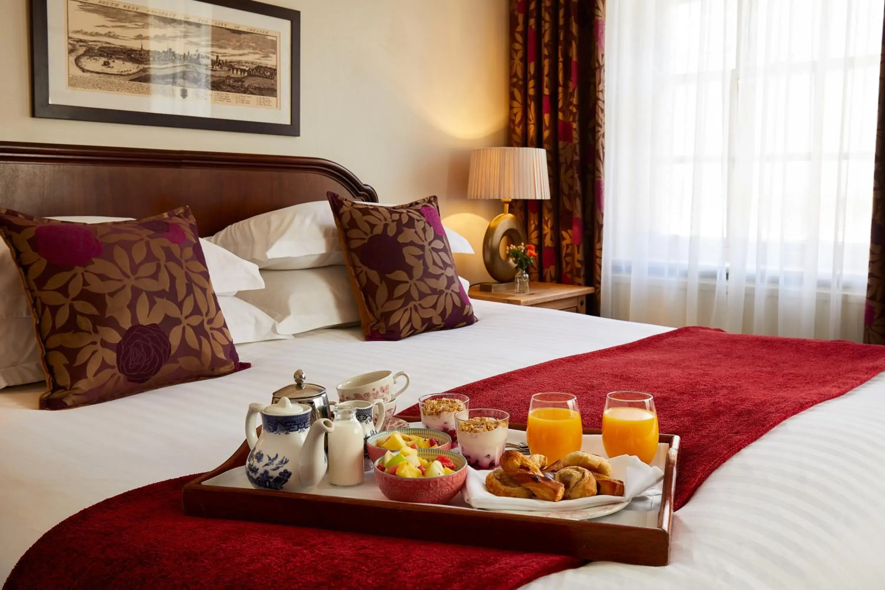 Standard Family Room in Macdonald New Blossoms Hotel Chester Standard Family Room in Macdonald New Blossoms Hotel Chester