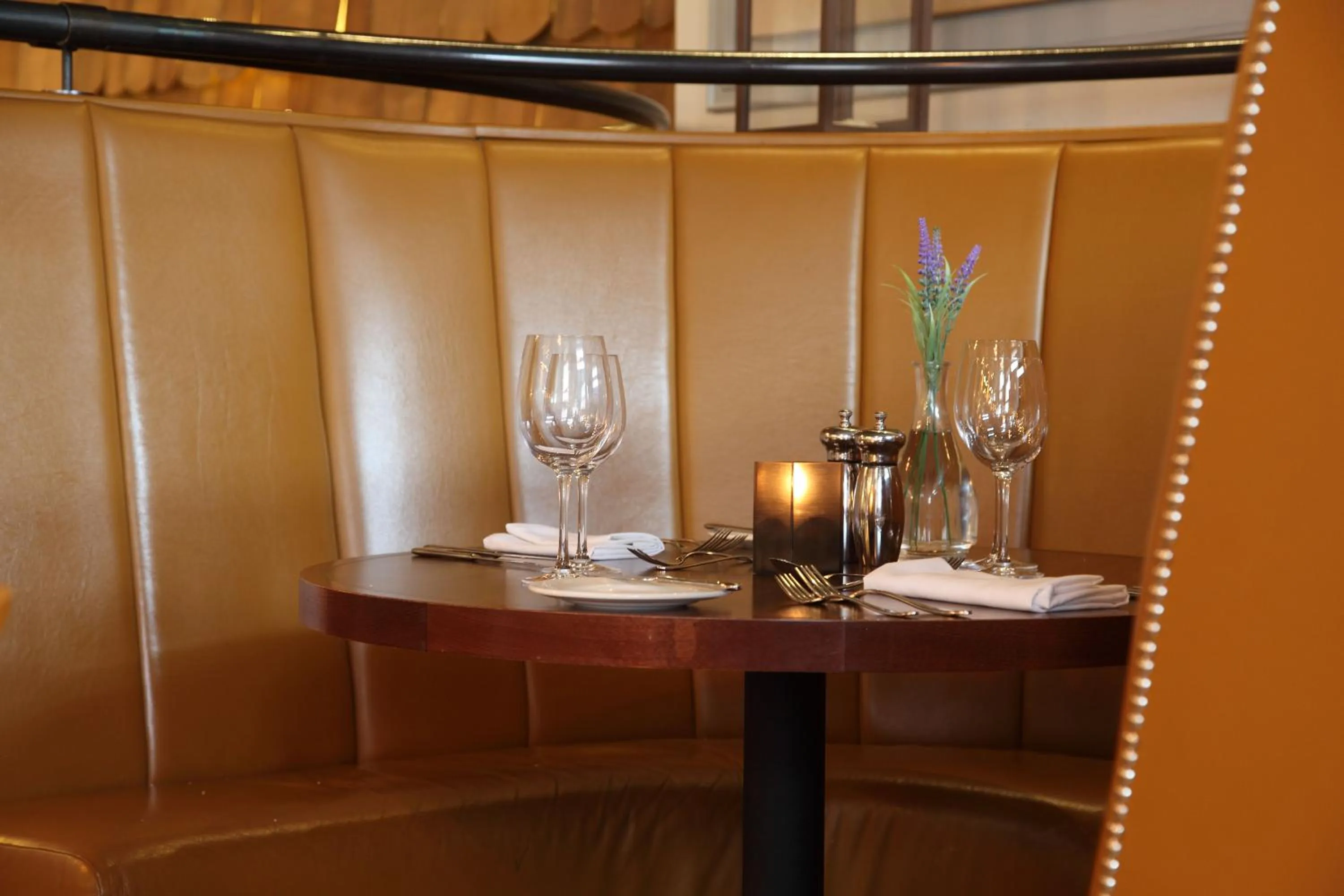 Dining area in Macdonald New Blossoms Hotel Chester