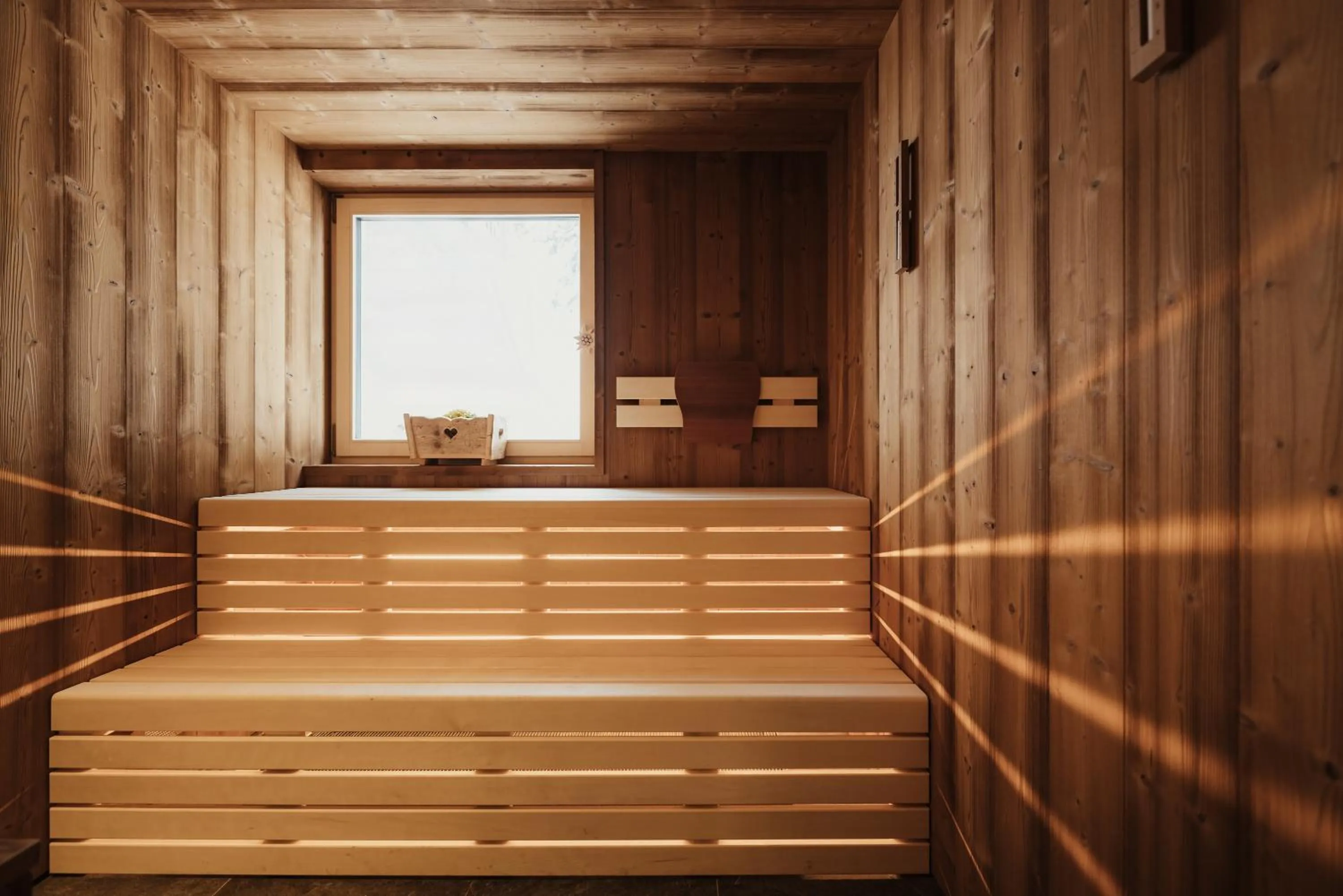 Sauna in Hotel Monte Cherz