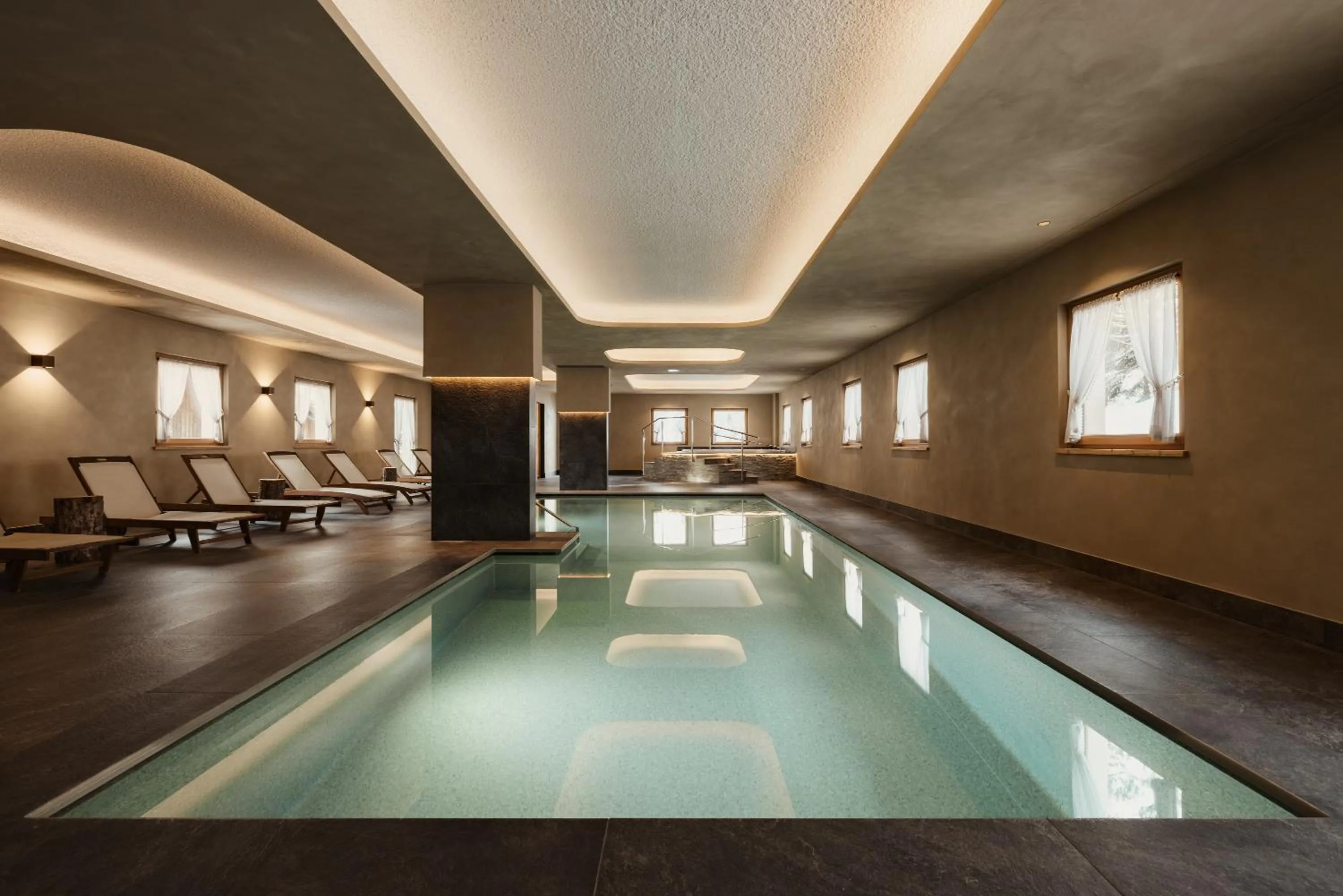 Hot Tub in Hotel Monte Cherz