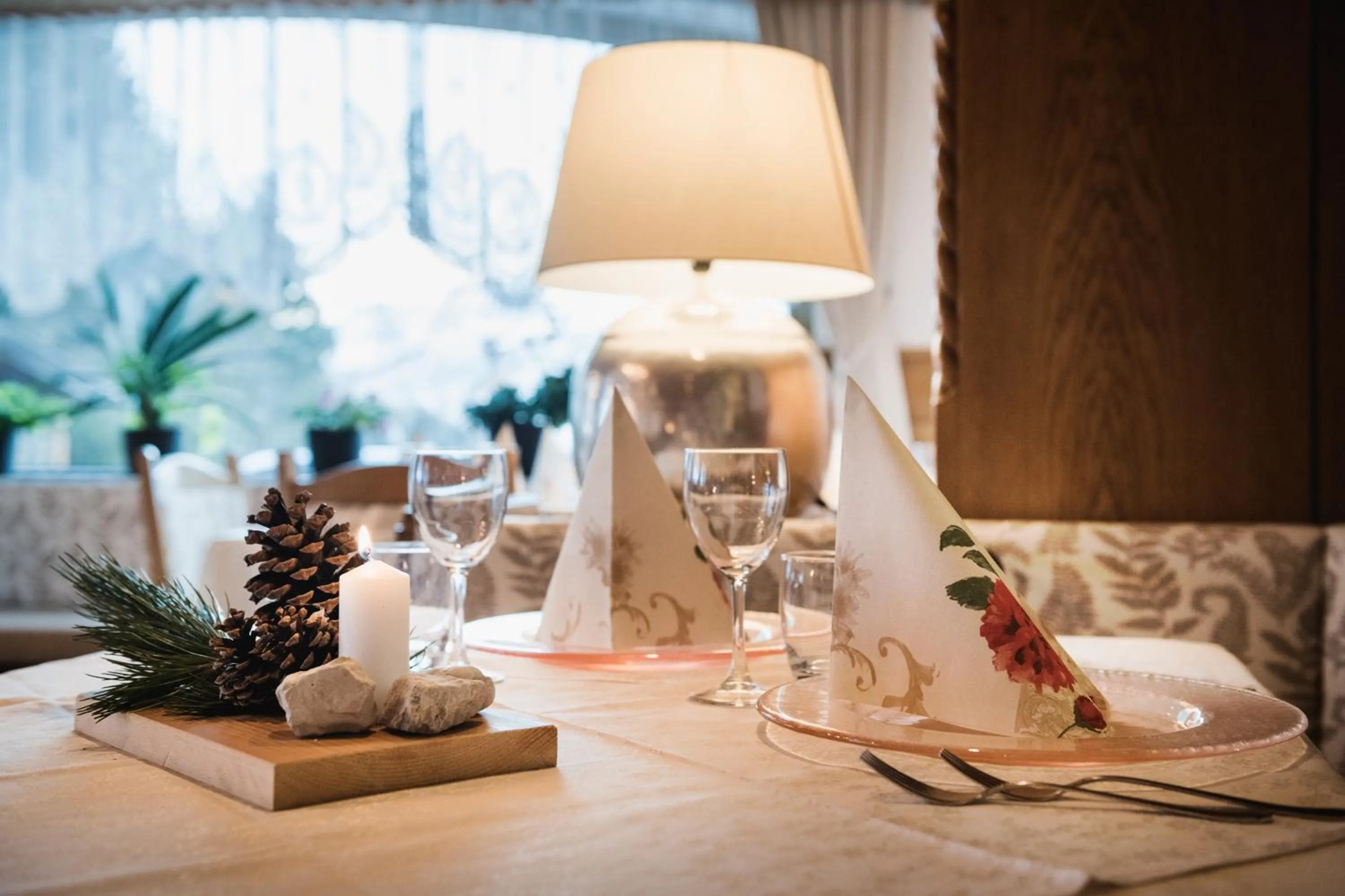 Restaurant/places to eat in Hotel Monte Cherz