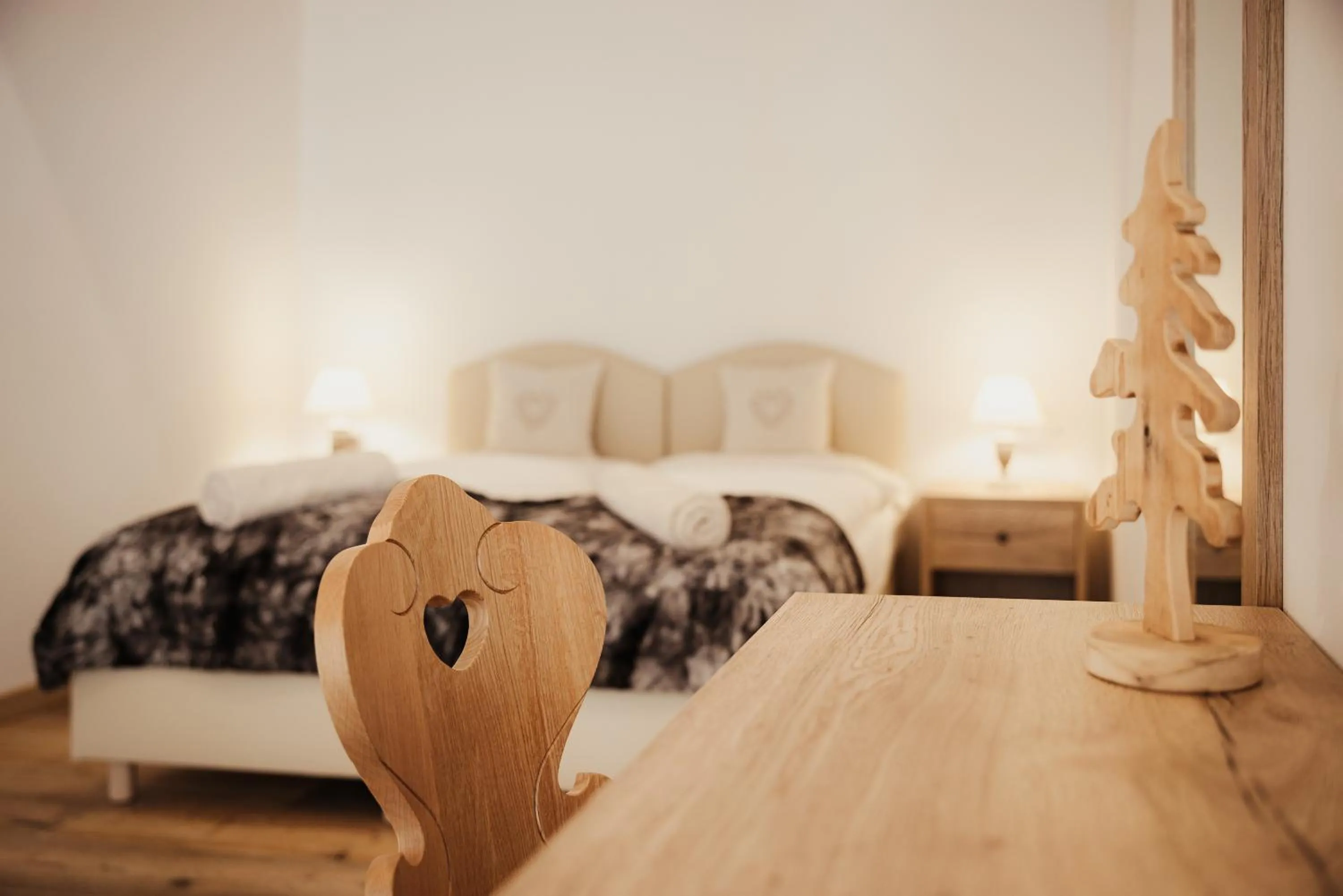 Bedroom, Bed in Hotel Monte Cherz