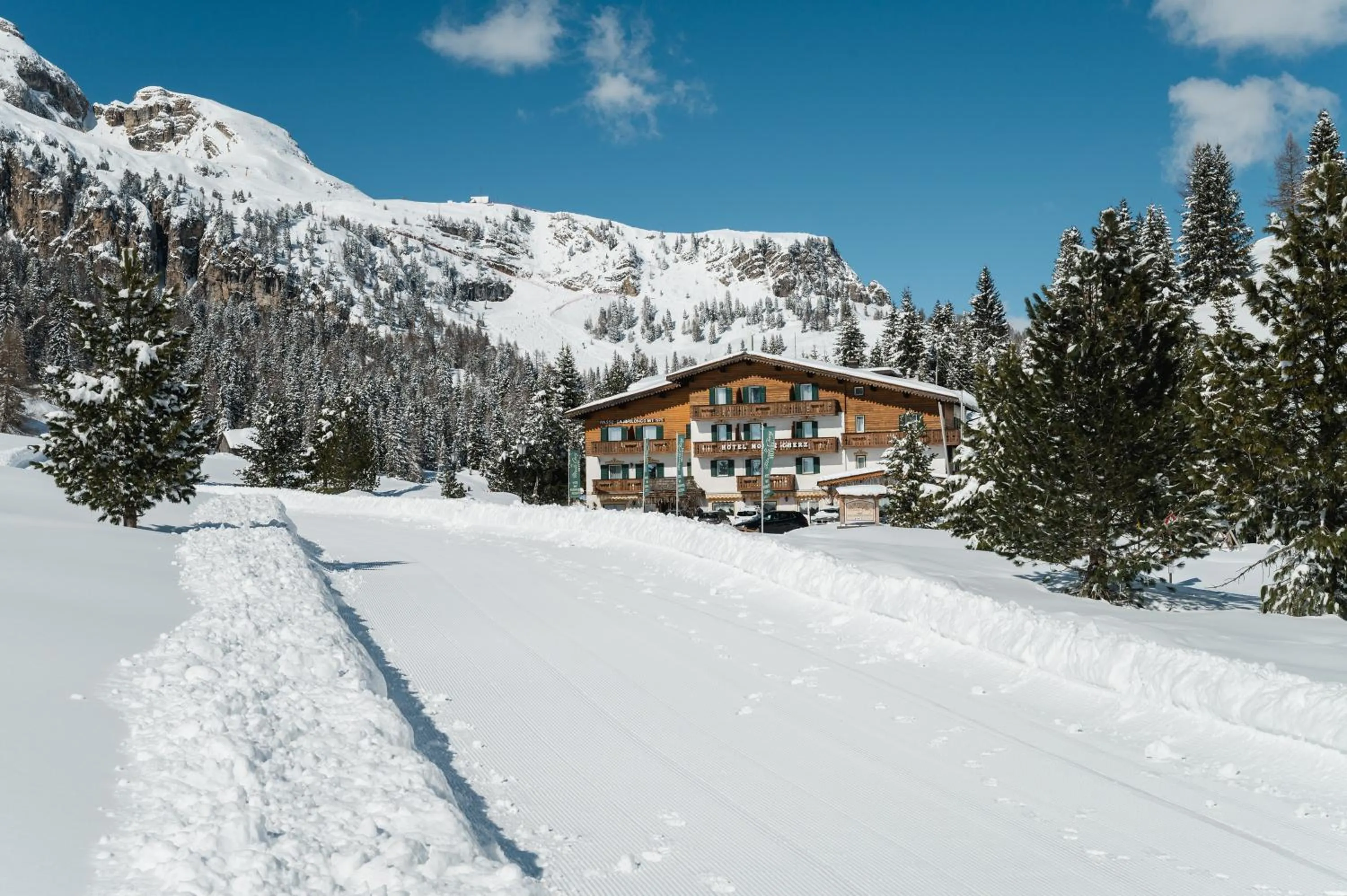 Property building in Hotel Monte Cherz