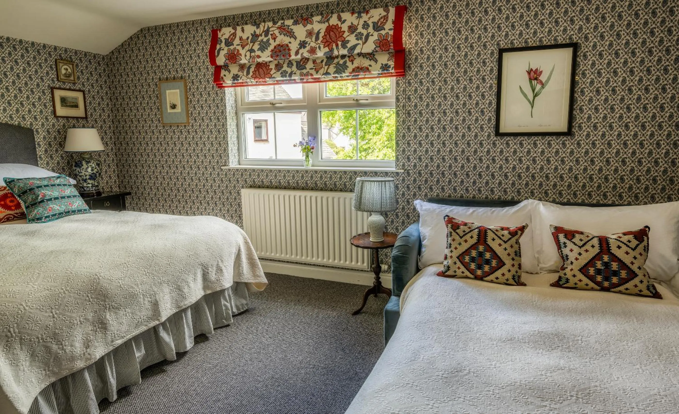 Bedroom, Bed in George and Dragon Clifton