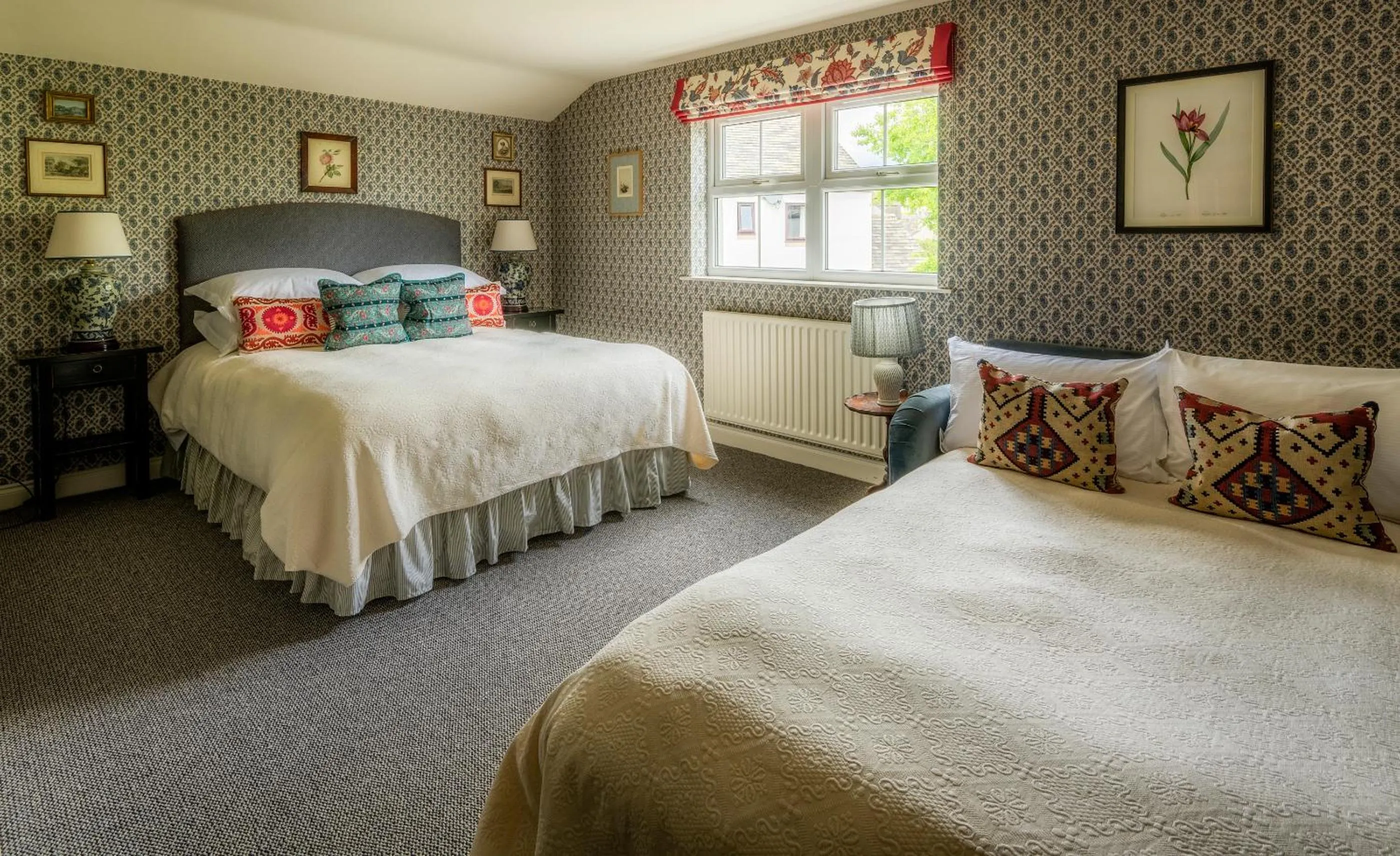 Bed in George and Dragon Clifton