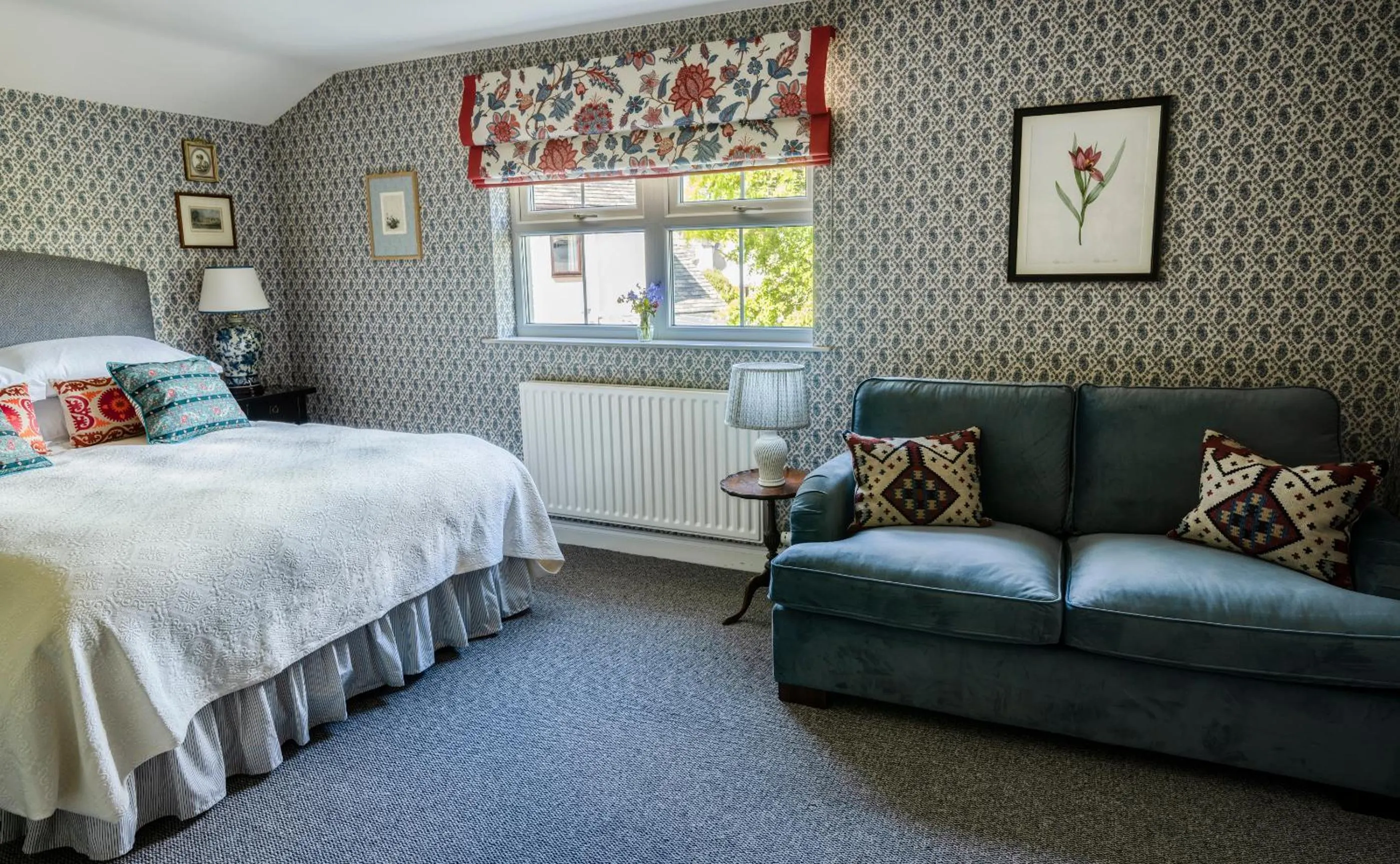 Bedroom, Bed in George and Dragon Clifton