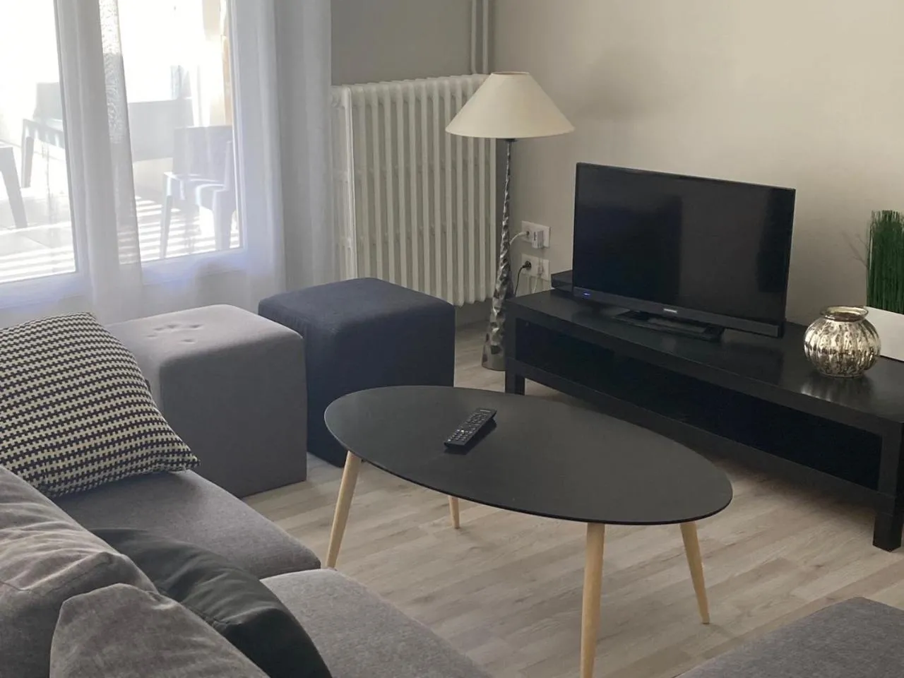 Living room in Vue sur Cité - SPA