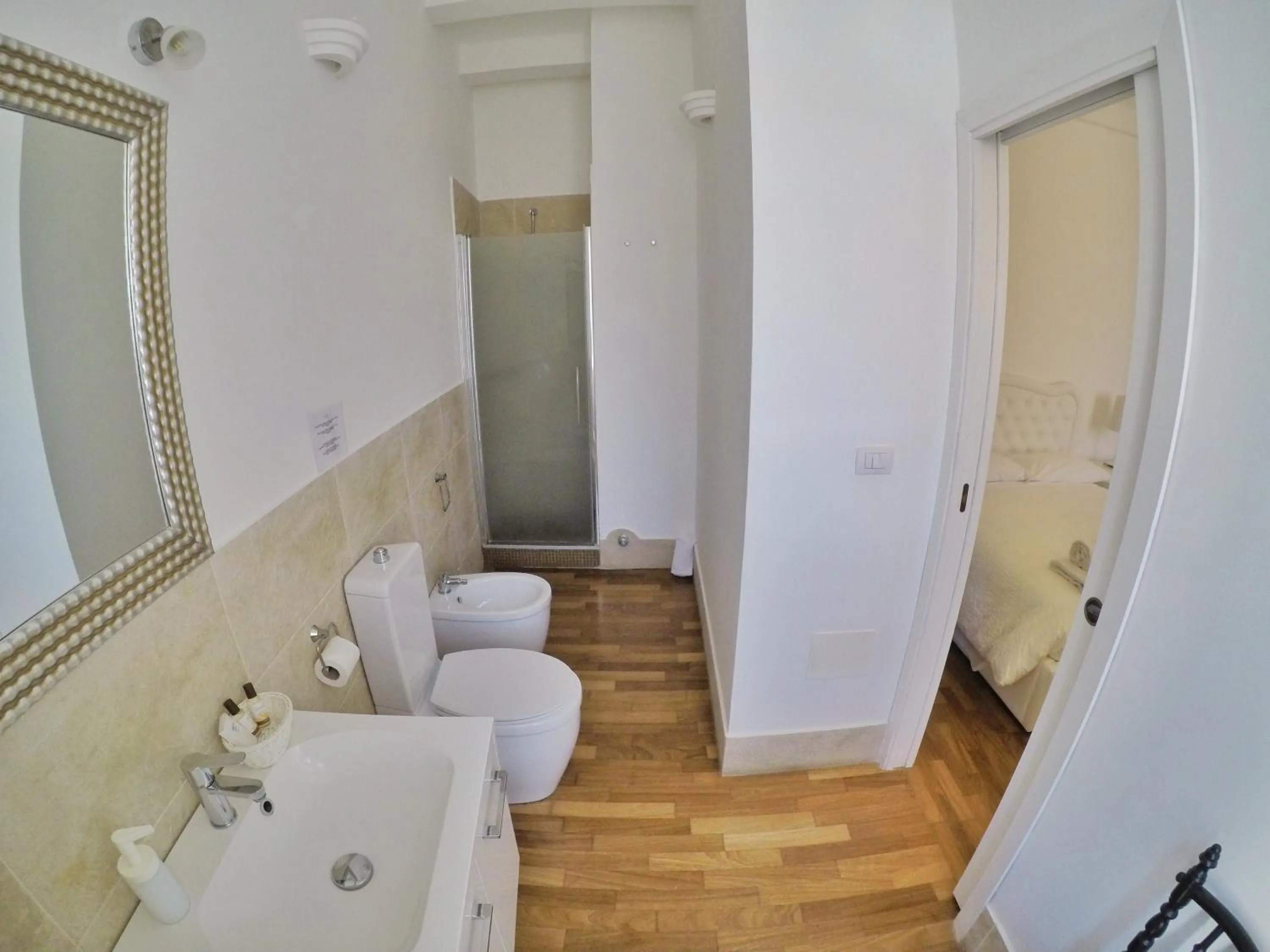 Shower in La Residenza del Reginale