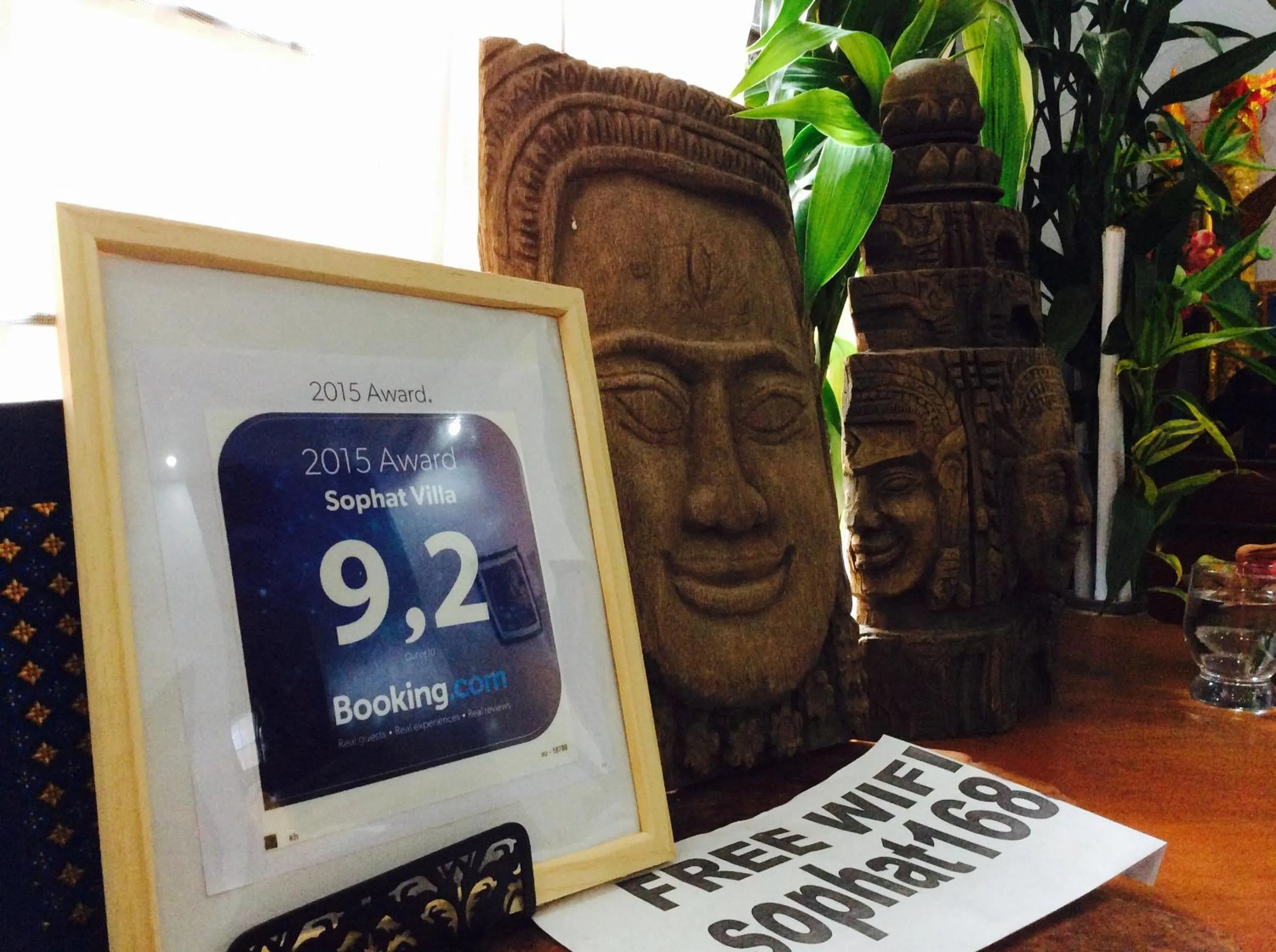 Library in Sophat Villa