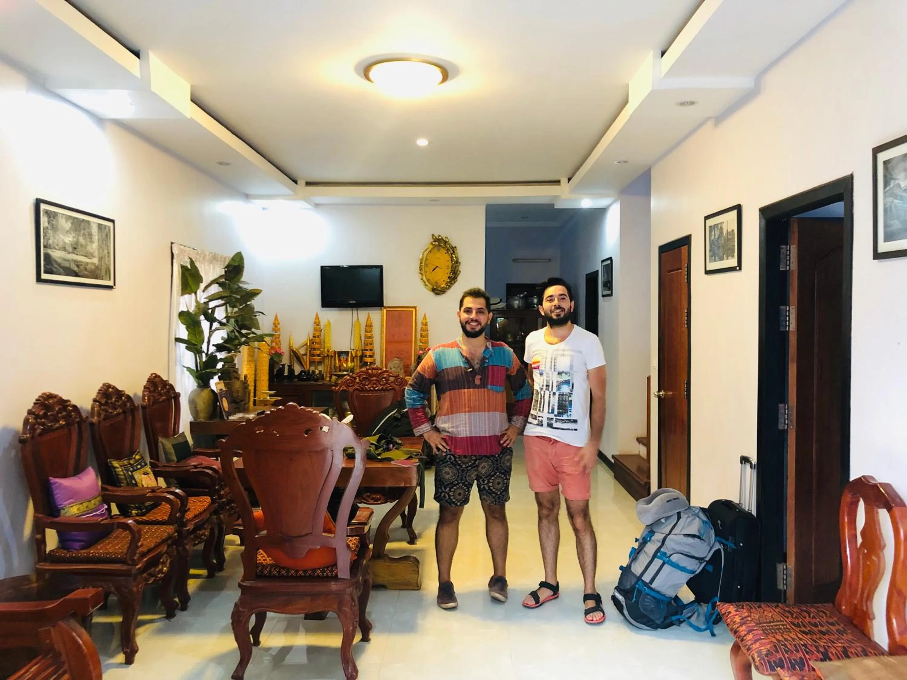 group of guests in Sophat Villa