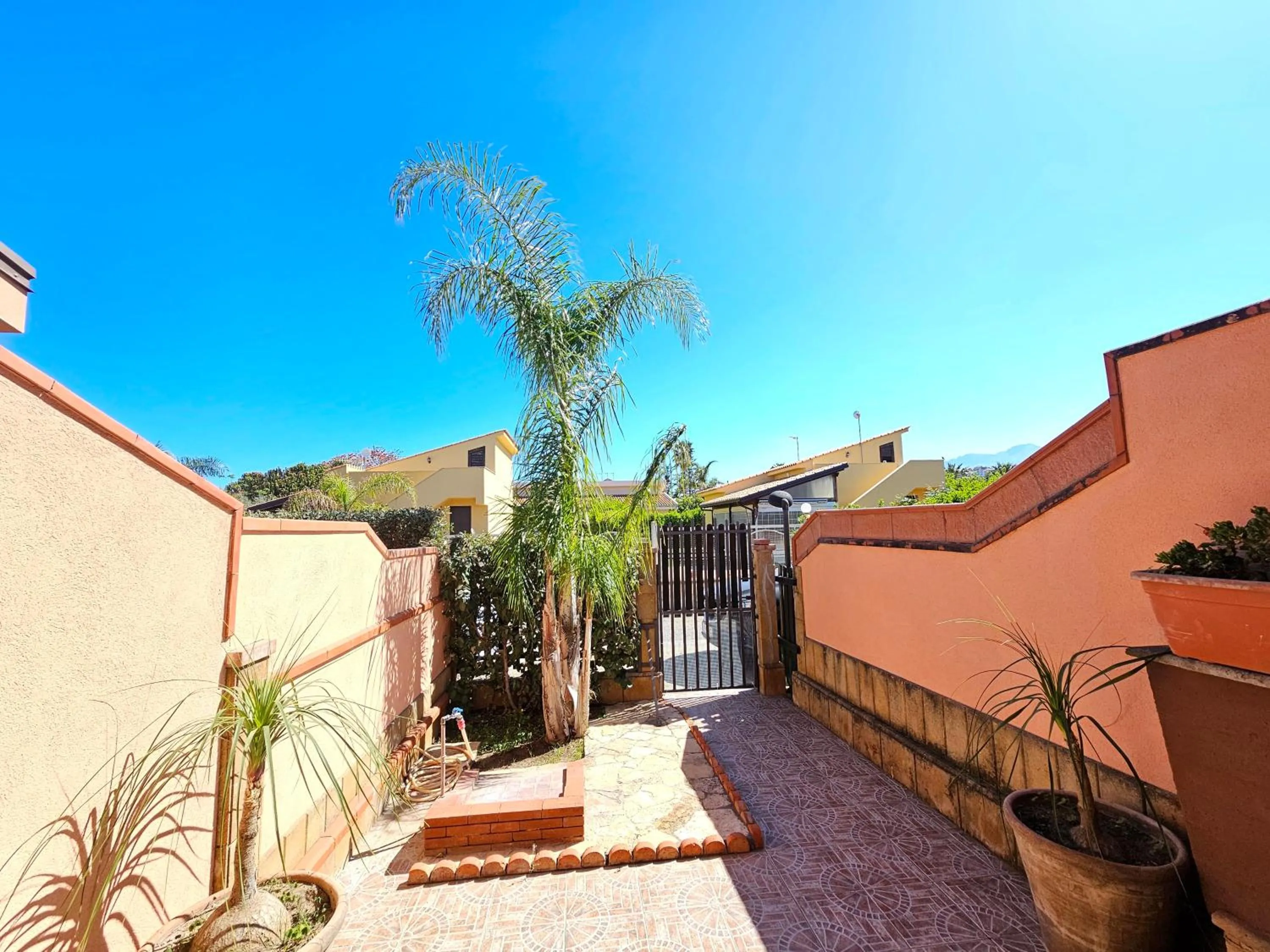 Garden in Costa Mediterranea Holiday Homes