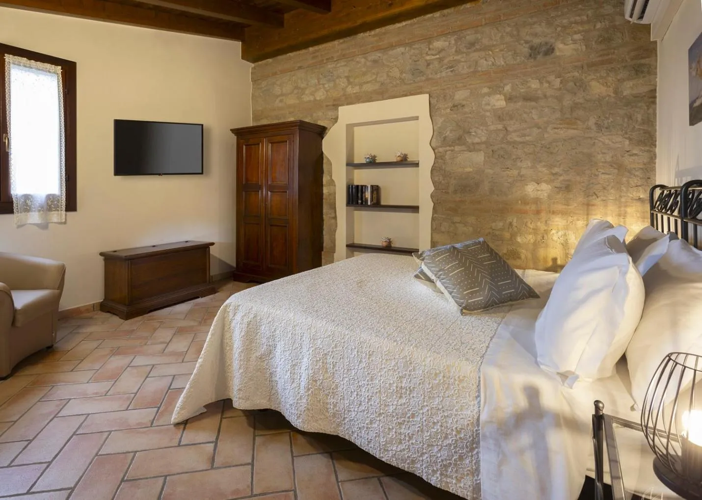 Photo of the whole room, Bed in Agriturismo Il Brugnolo