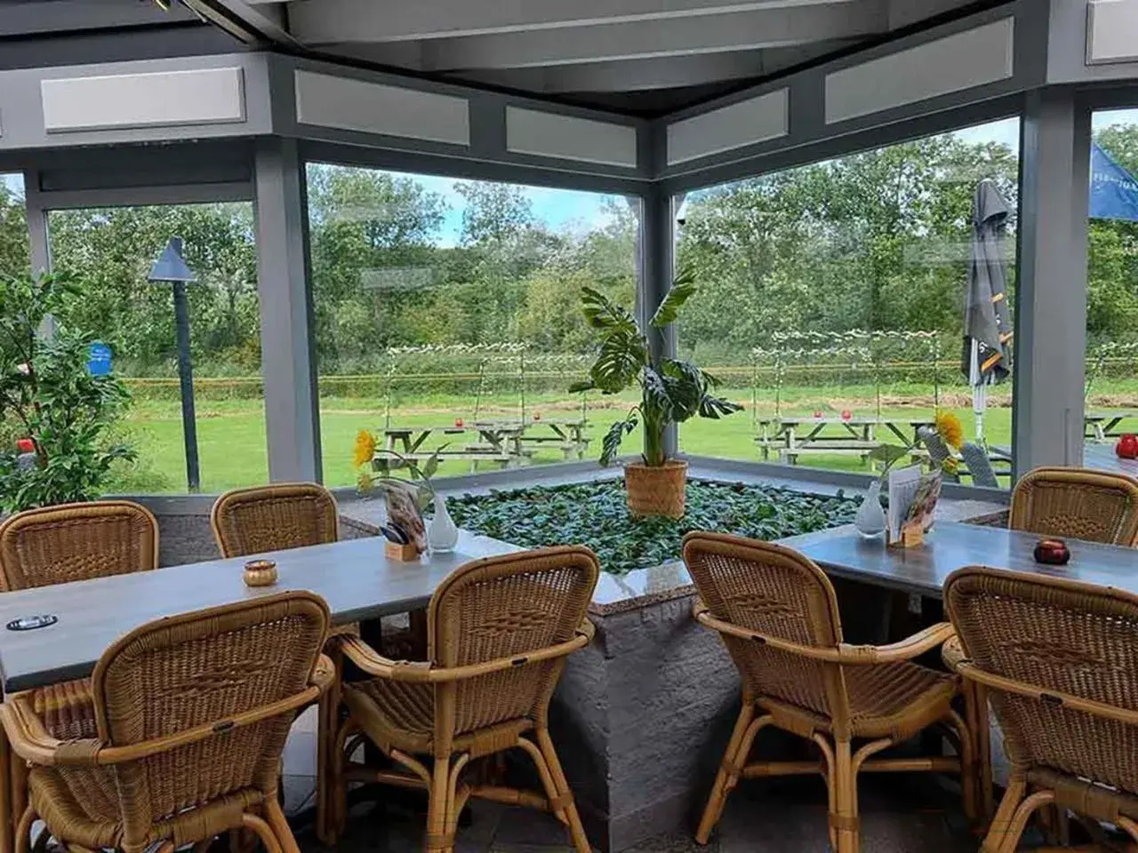 Restaurant/places to eat in Fletcher Hotel - Restaurant Nieuwvliet Bad Restaurant/places to eat in Fletcher Hotel - Restaurant Nieuwvliet Bad