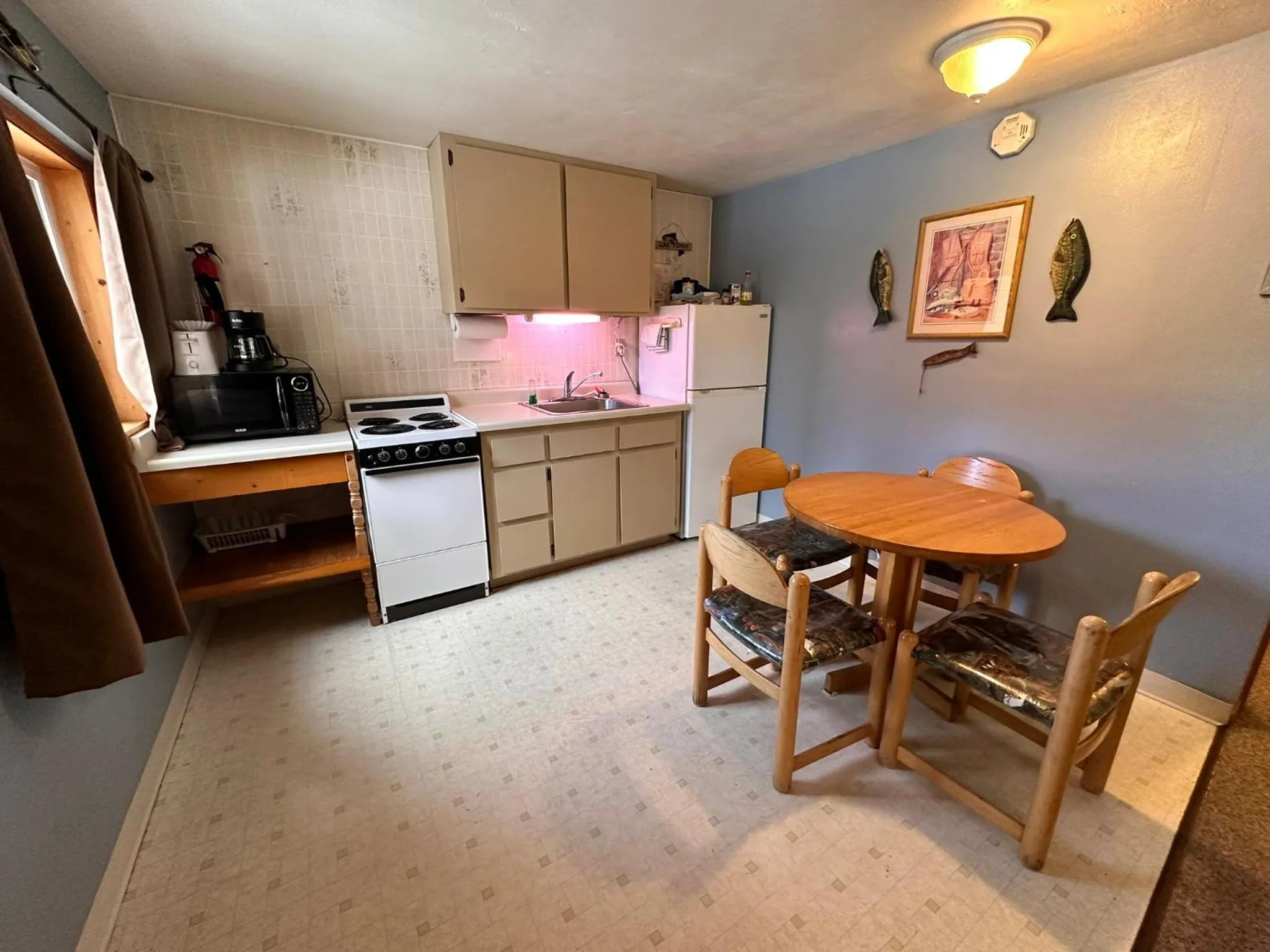 Ute Bluff Lodge, Cabins and RV park