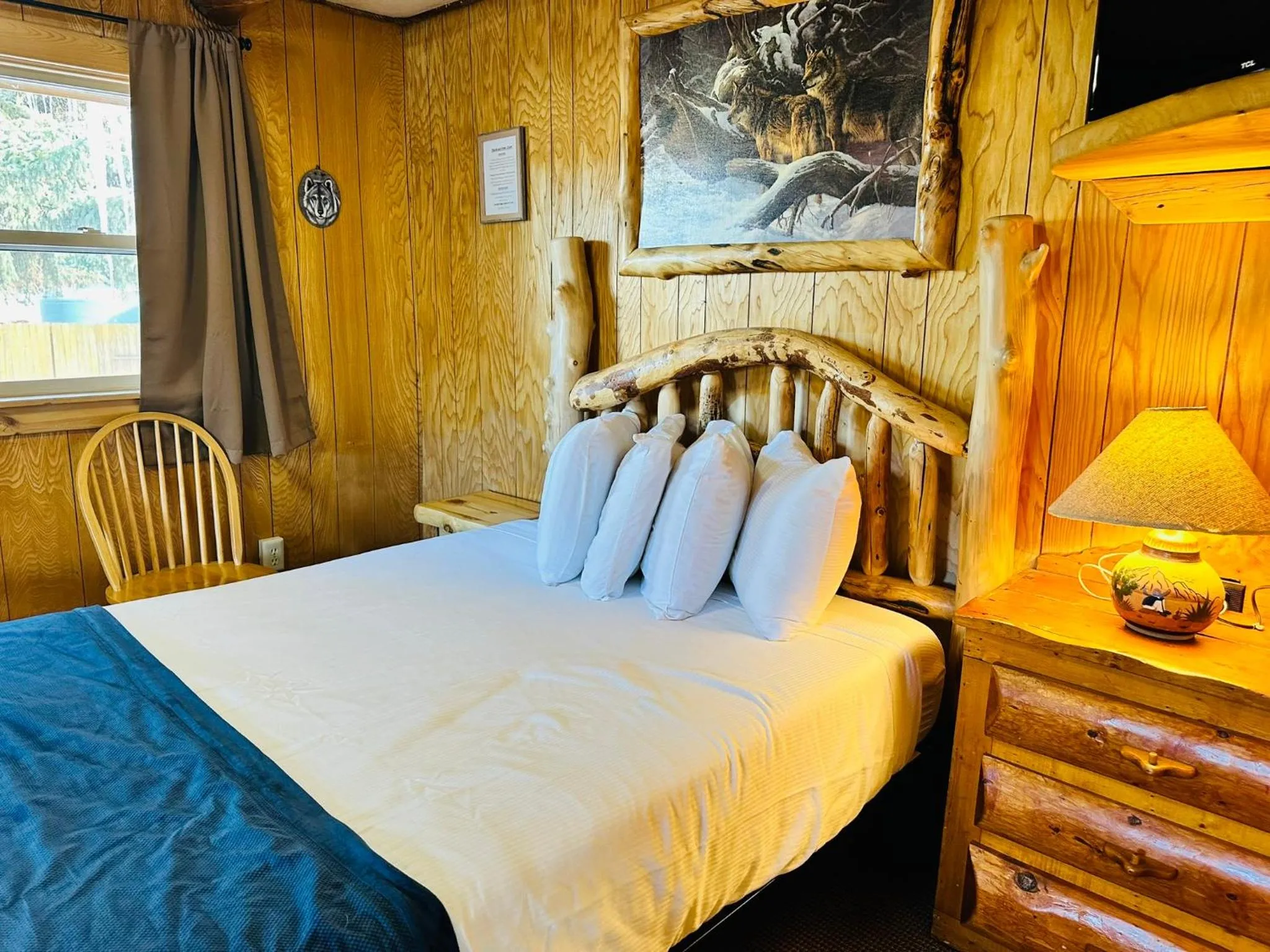 Ute Bluff Lodge, Cabins and RV park