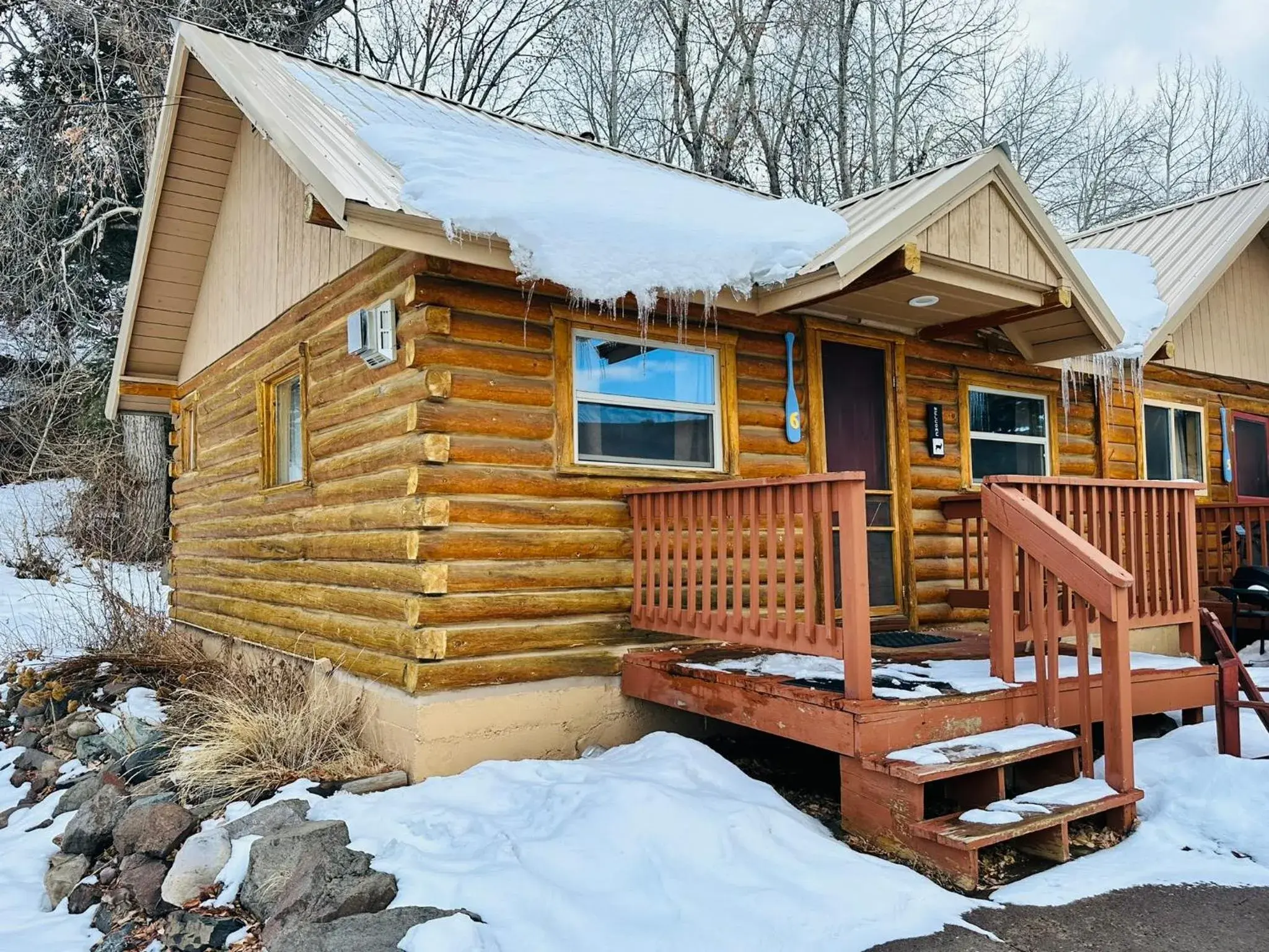 Deluxe Family Room in Ute Bluff Lodge, Cabins and RV park Deluxe Family Room in Ute Bluff Lodge, Cabins and RV park